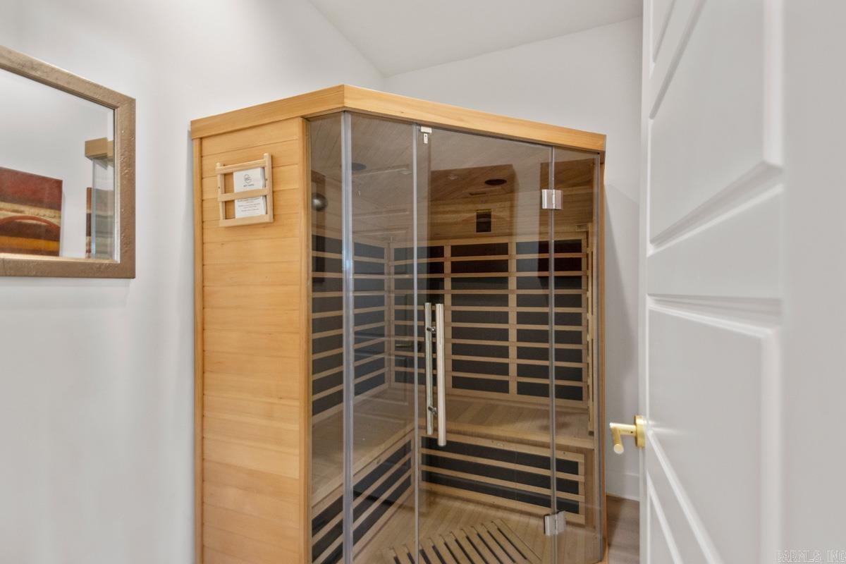 6560 Westminster  Benton, AR