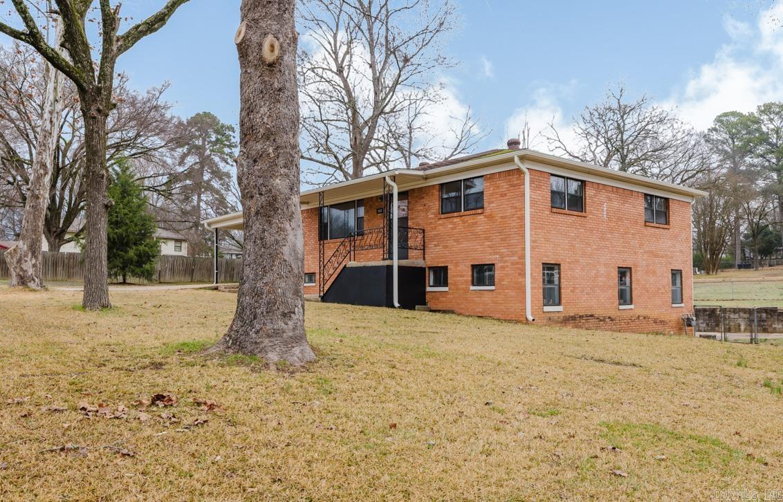 1603 McCurdy  Benton, AR