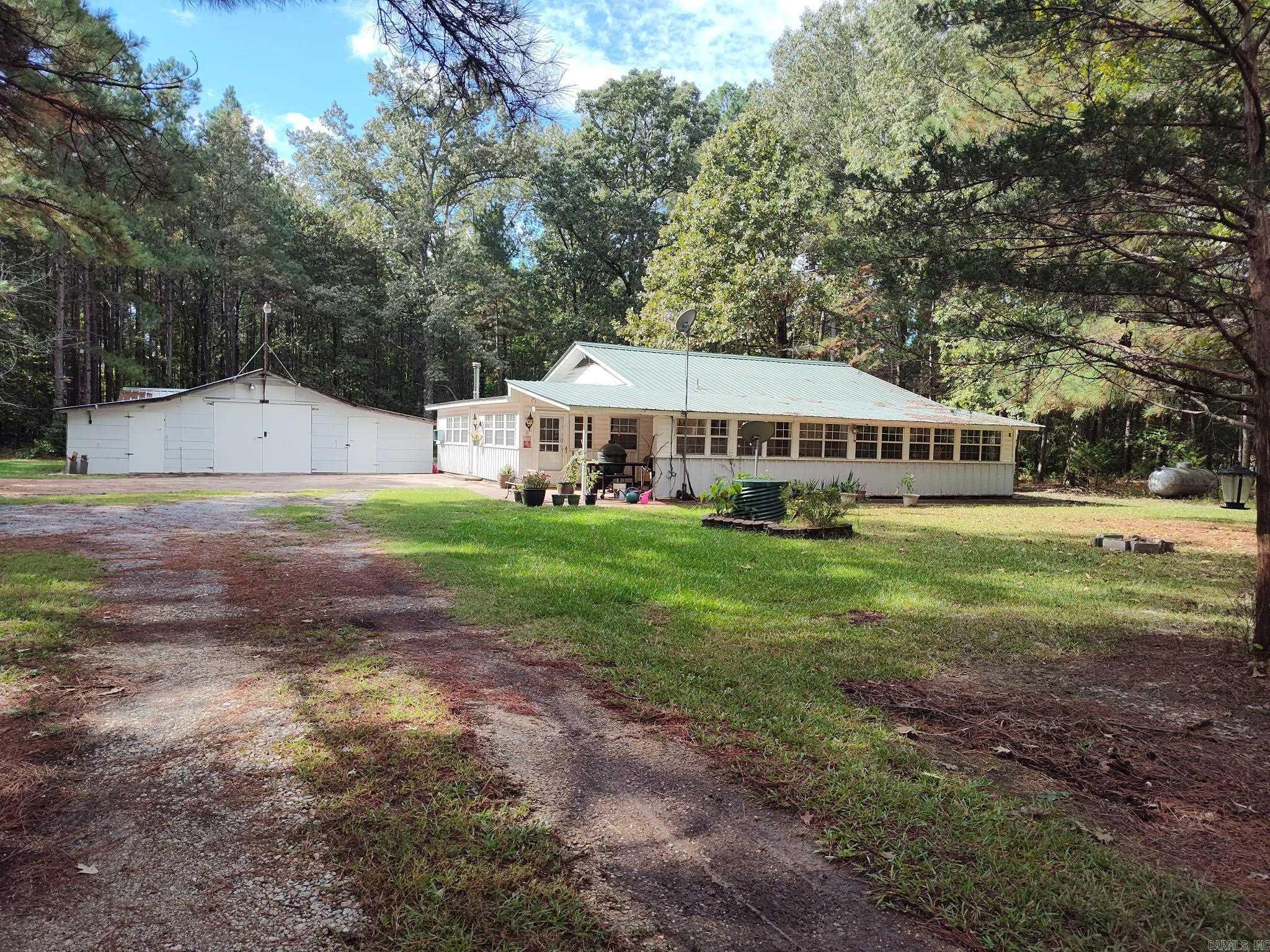 10847 HWY 270 E  Sheridan, AR