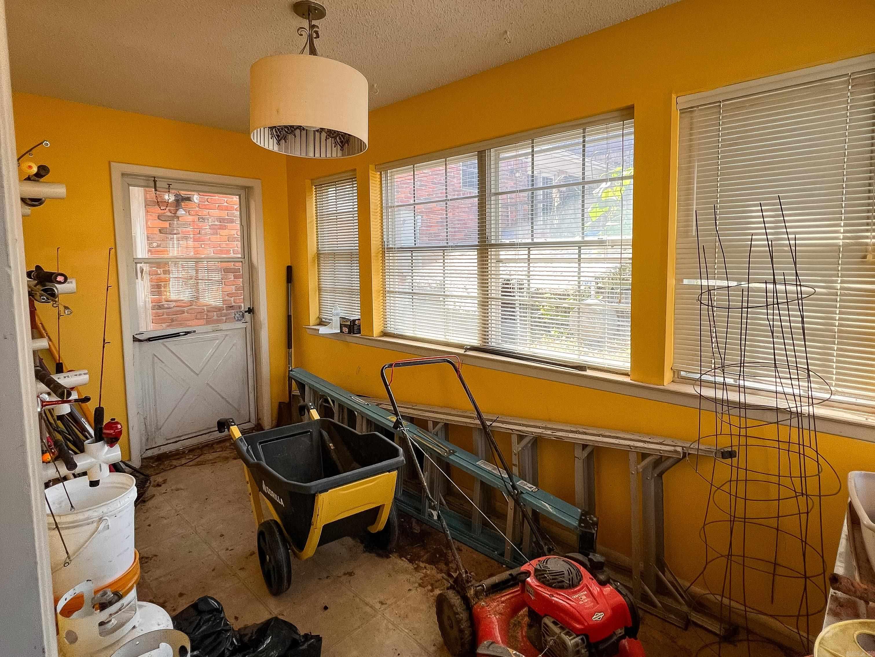 4105 Dunkeld Dr  North Little Rock, AR