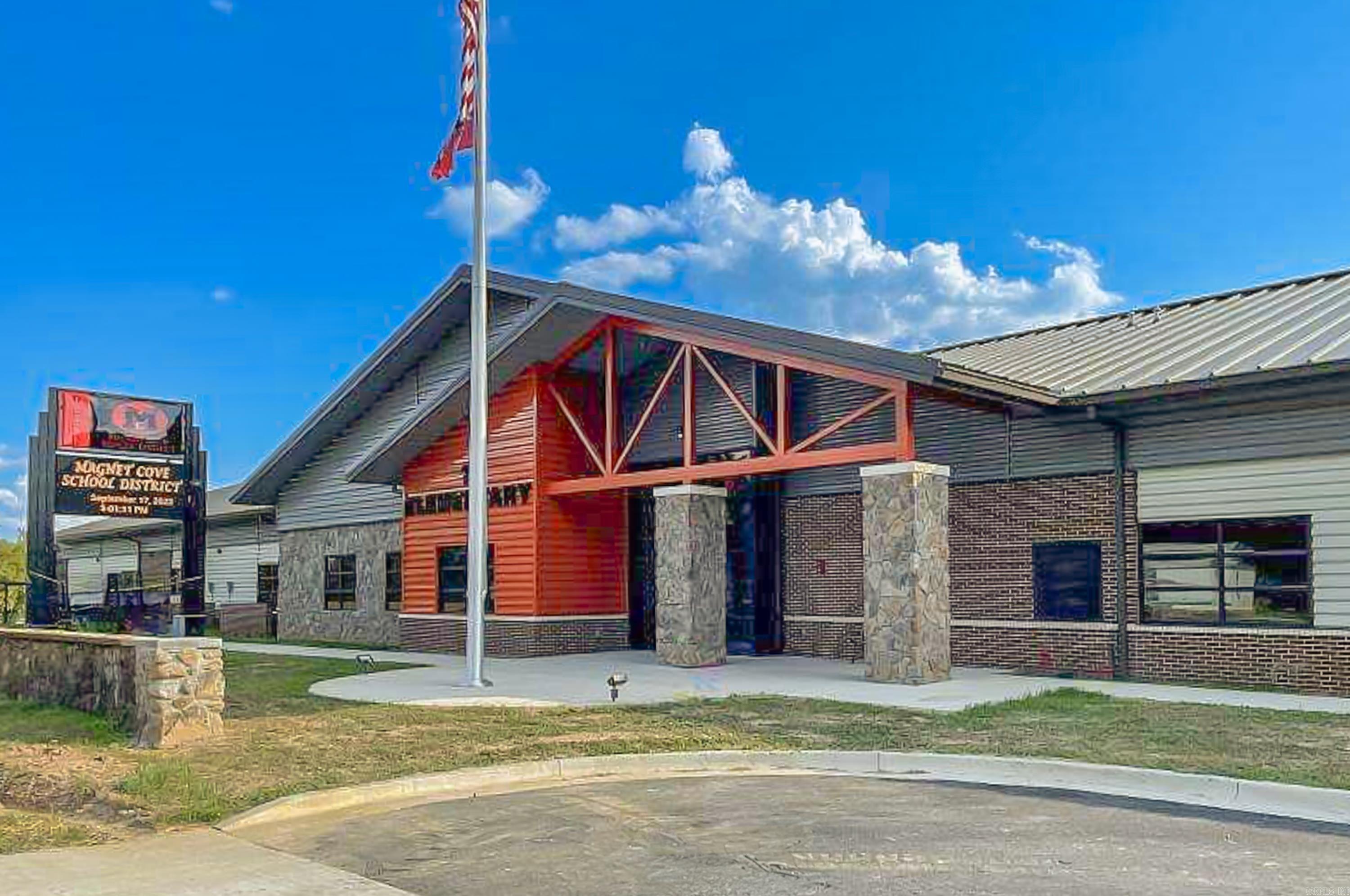 874 Harver Hills  Malvern, AR