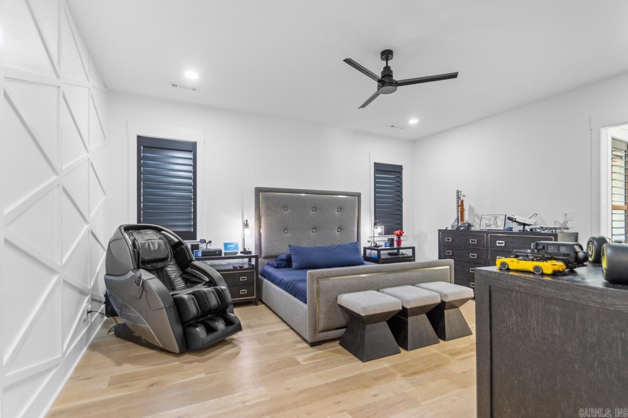 7509 S Shoreline  Benton, AR