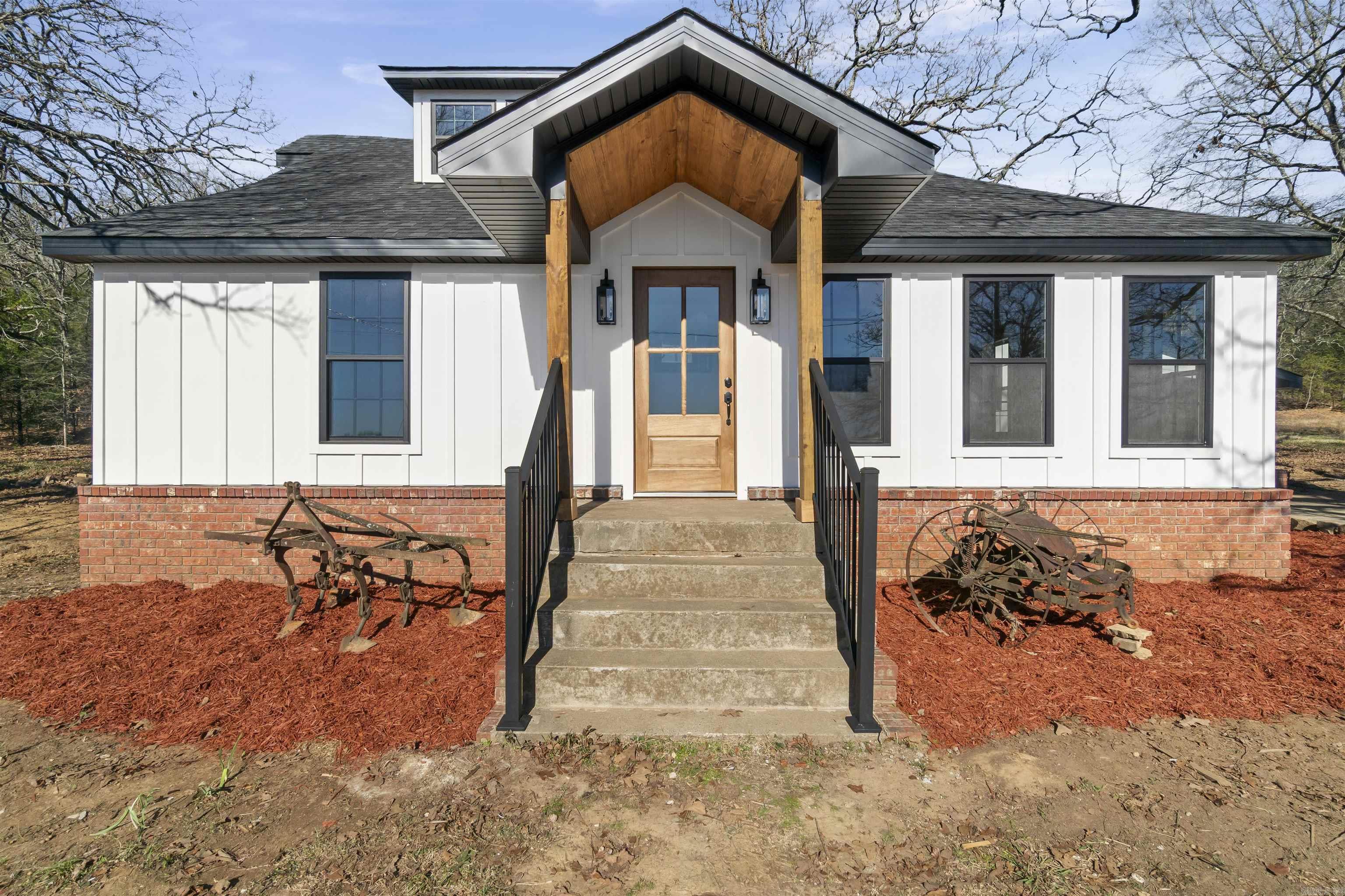 320 Martin Farm Road  Sherwood, AR