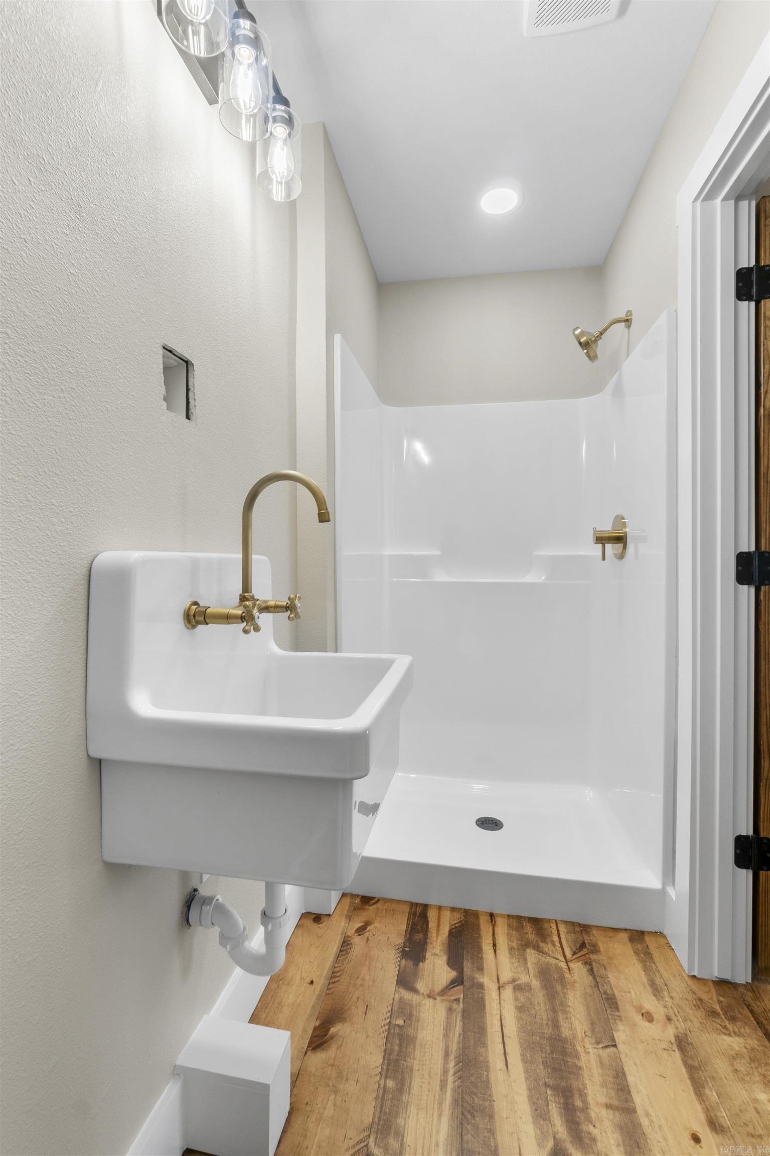 320 Martin Farm Road  Sherwood, AR