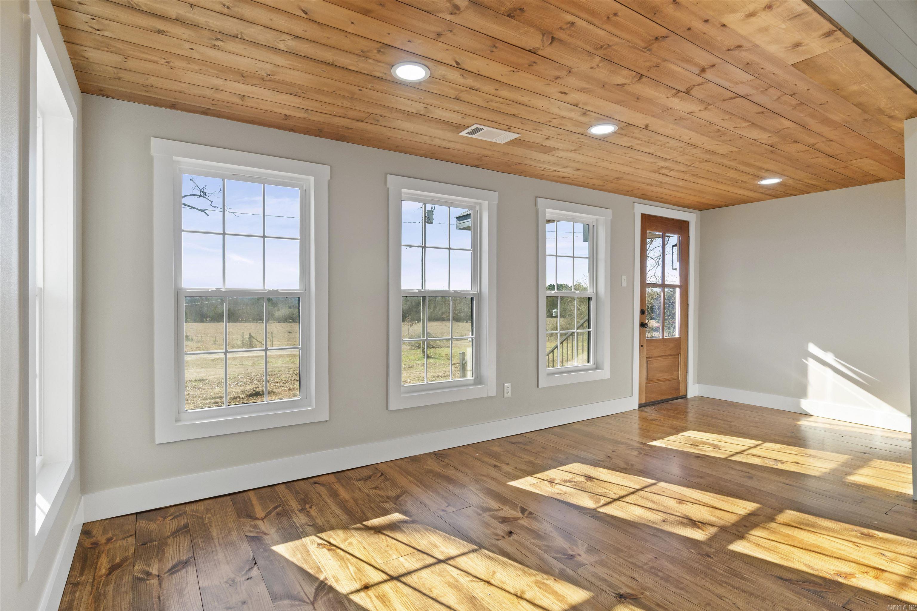 320 Martin Farm Road  Sherwood, AR