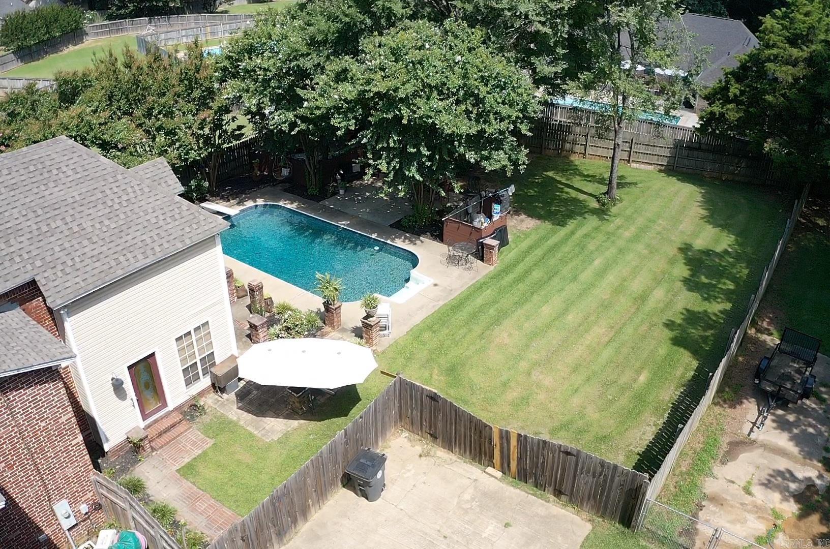 106 Red Oak  Searcy, AR