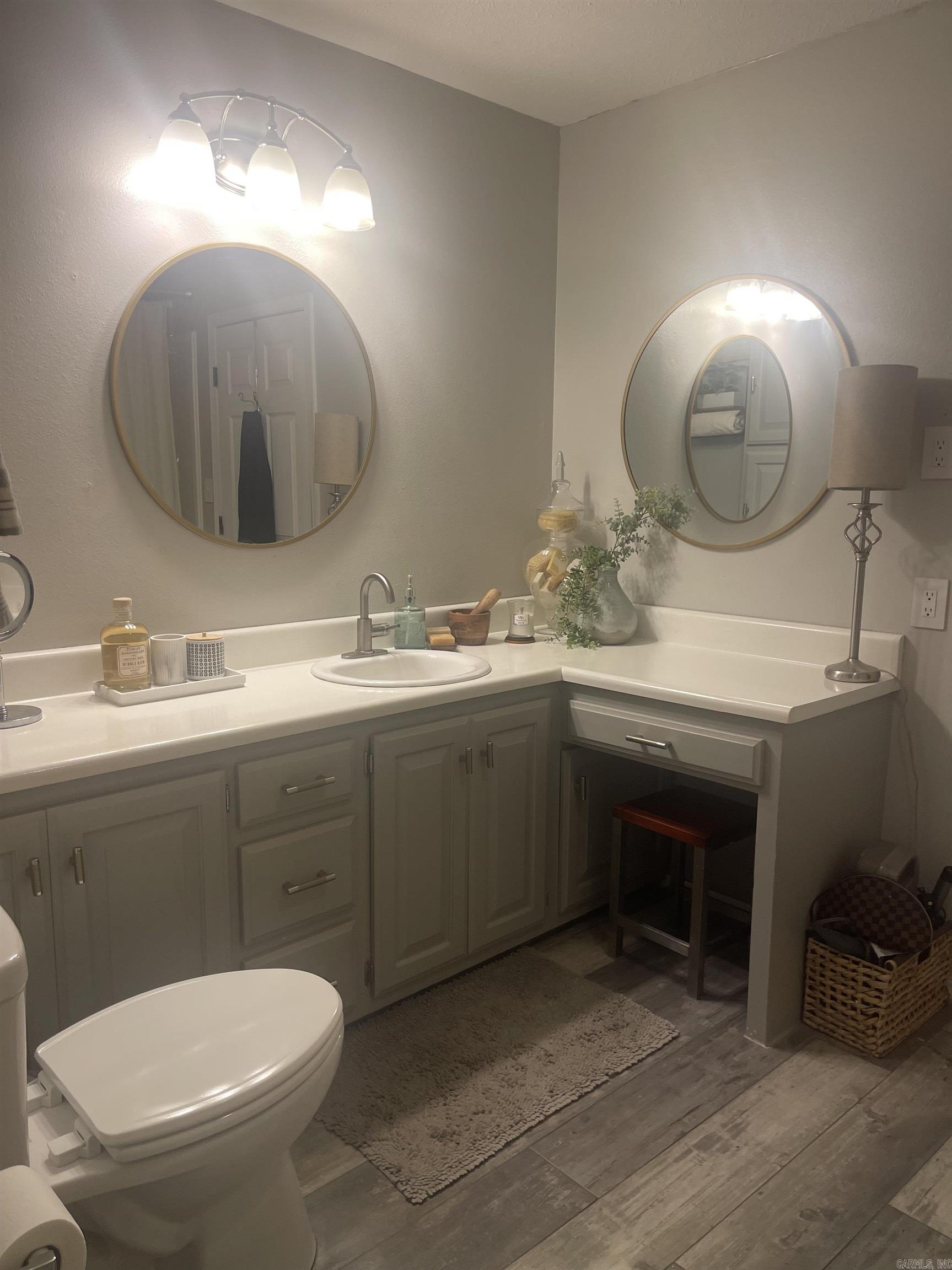 106 Red Oak  Searcy, AR