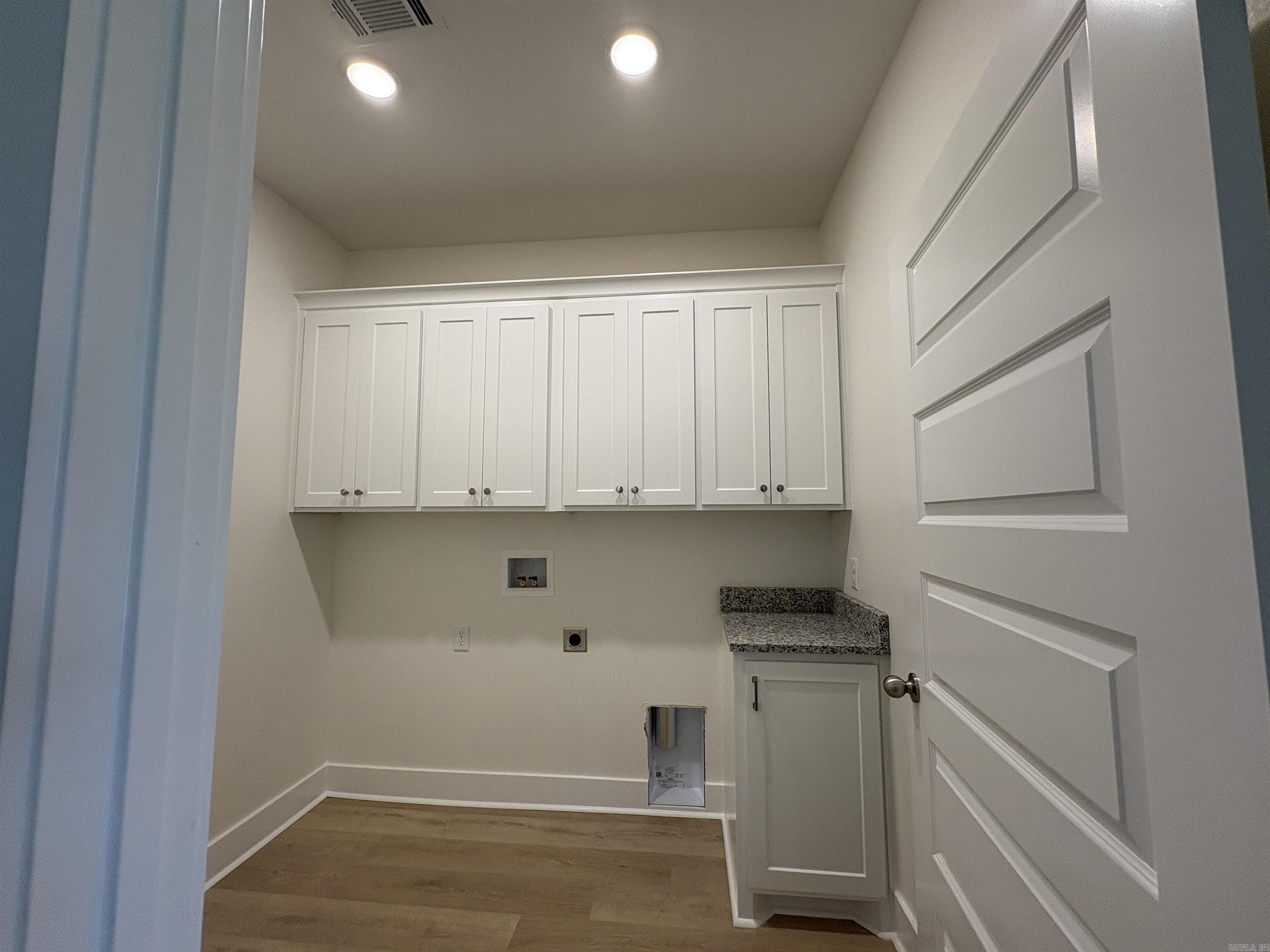 2-B Silverleaf  Greenbrier, AR