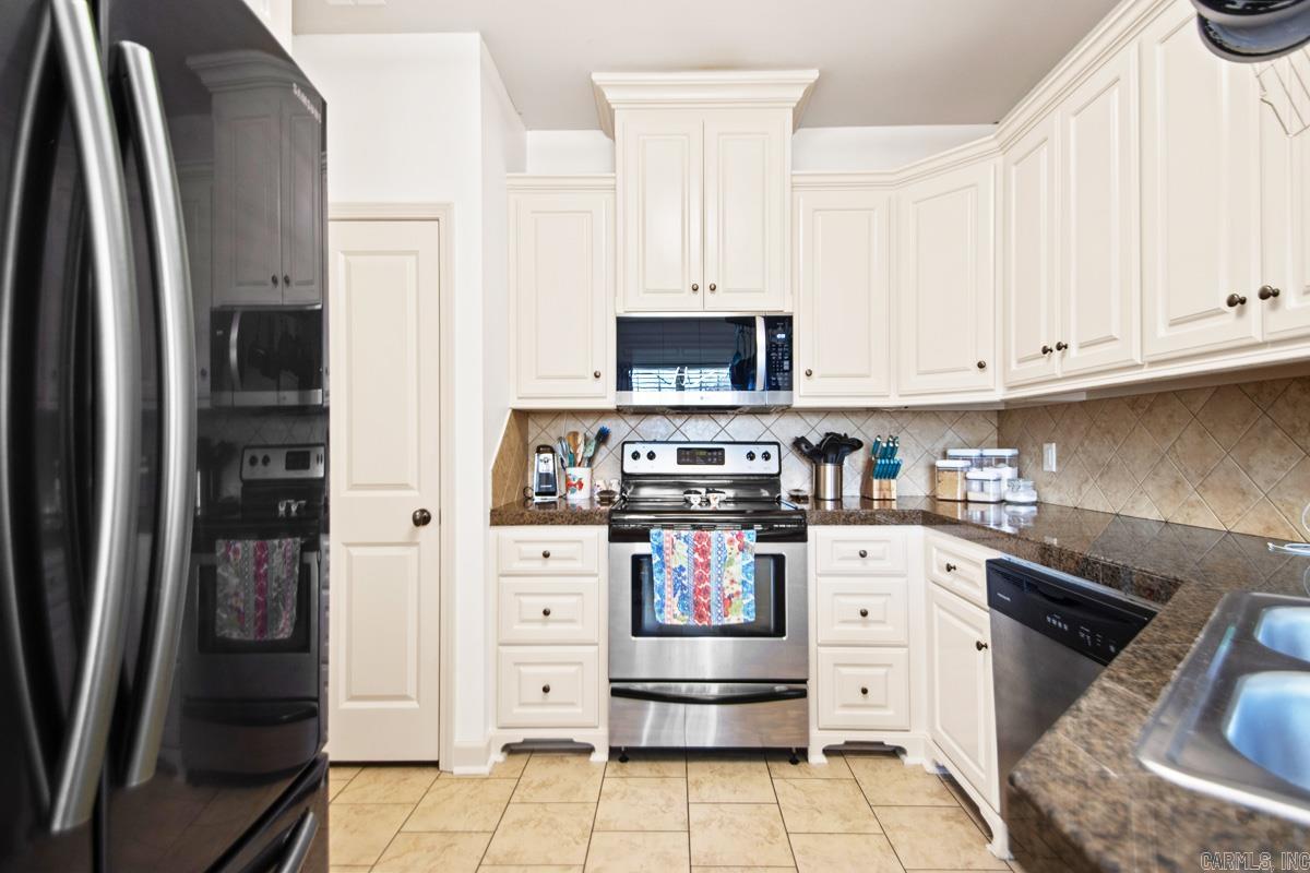 504 Adams Vineyard Rd  Benton, AR