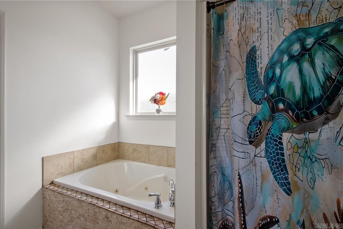 504 Adams Vineyard Rd  Benton, AR