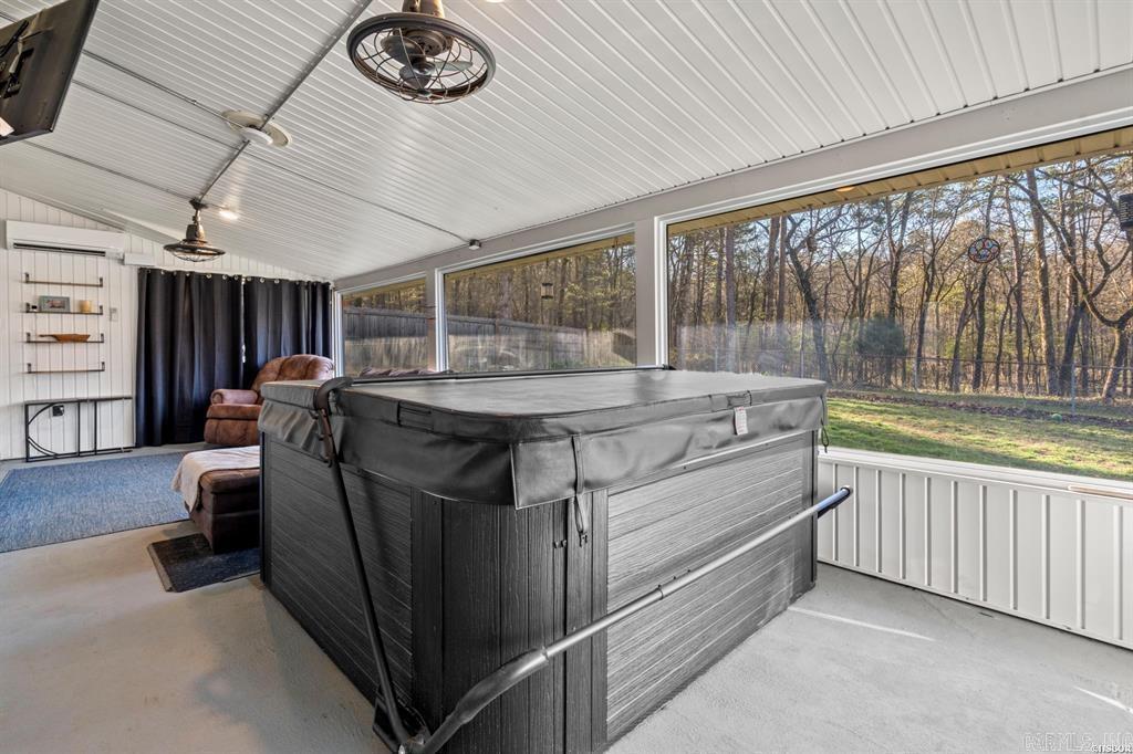 158 Arlington  Hot Springs, AR