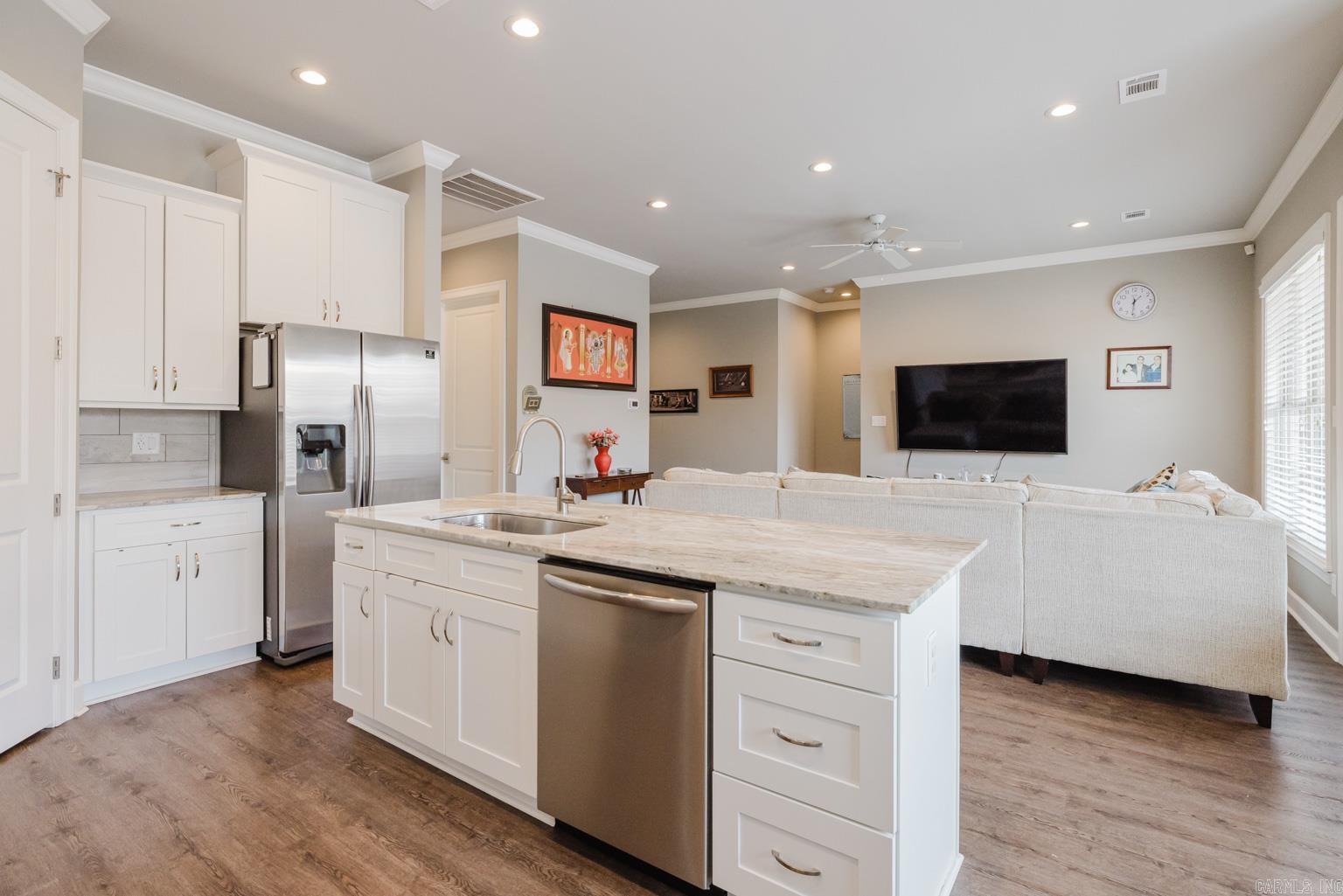 424 Valley Ranch Cir  Little Rock, AR