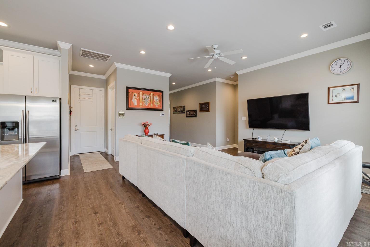 424 Valley Ranch Cir  Little Rock, AR