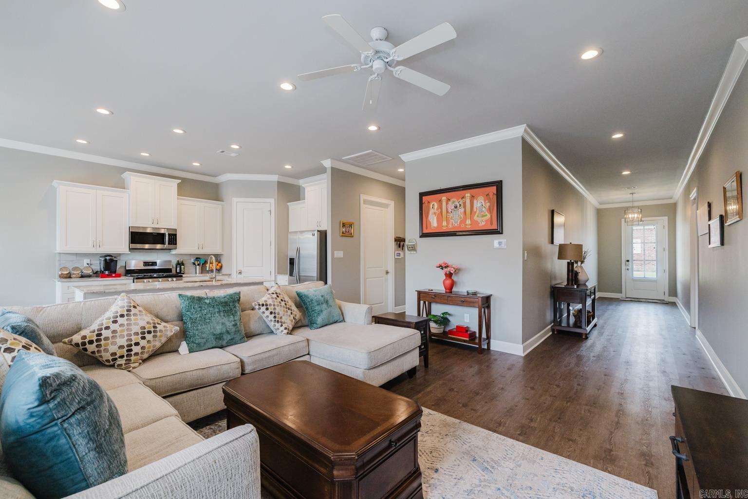 424 Valley Ranch Cir  Little Rock, AR