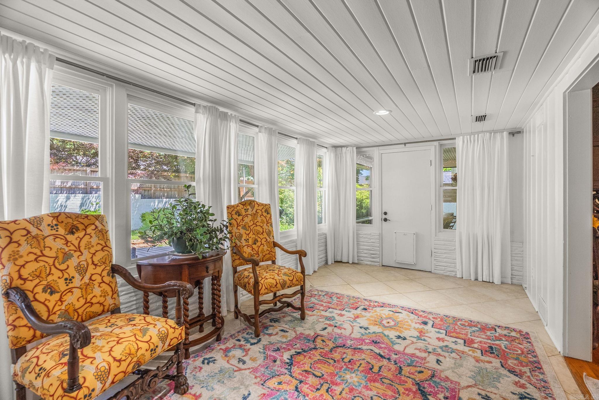 5412 S Grandview  Little Rock, AR