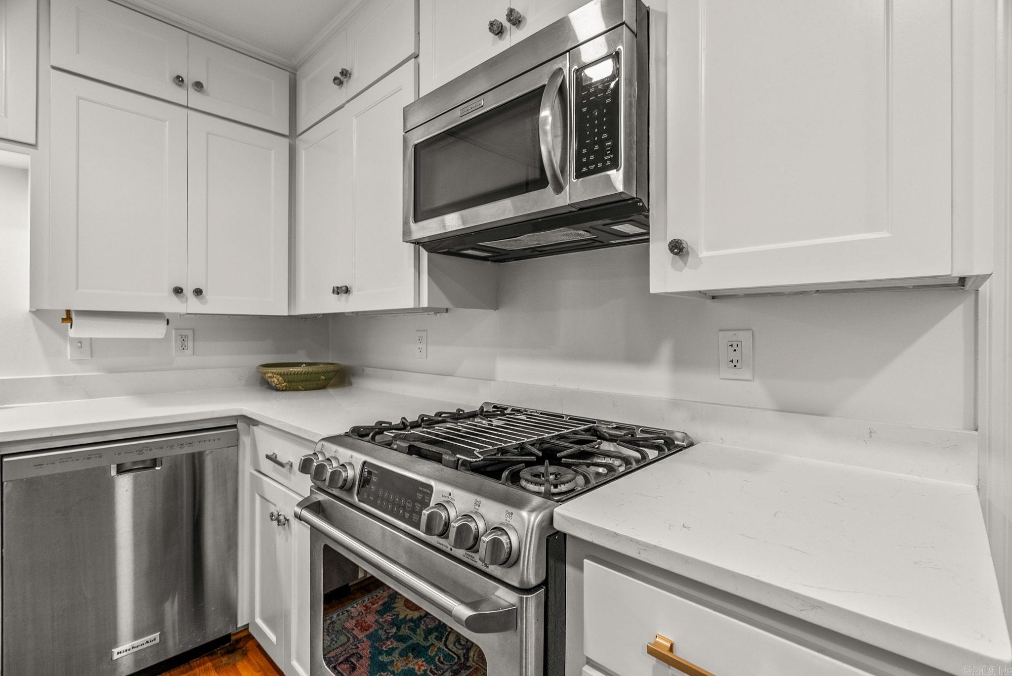 5412 S Grandview  Little Rock, AR