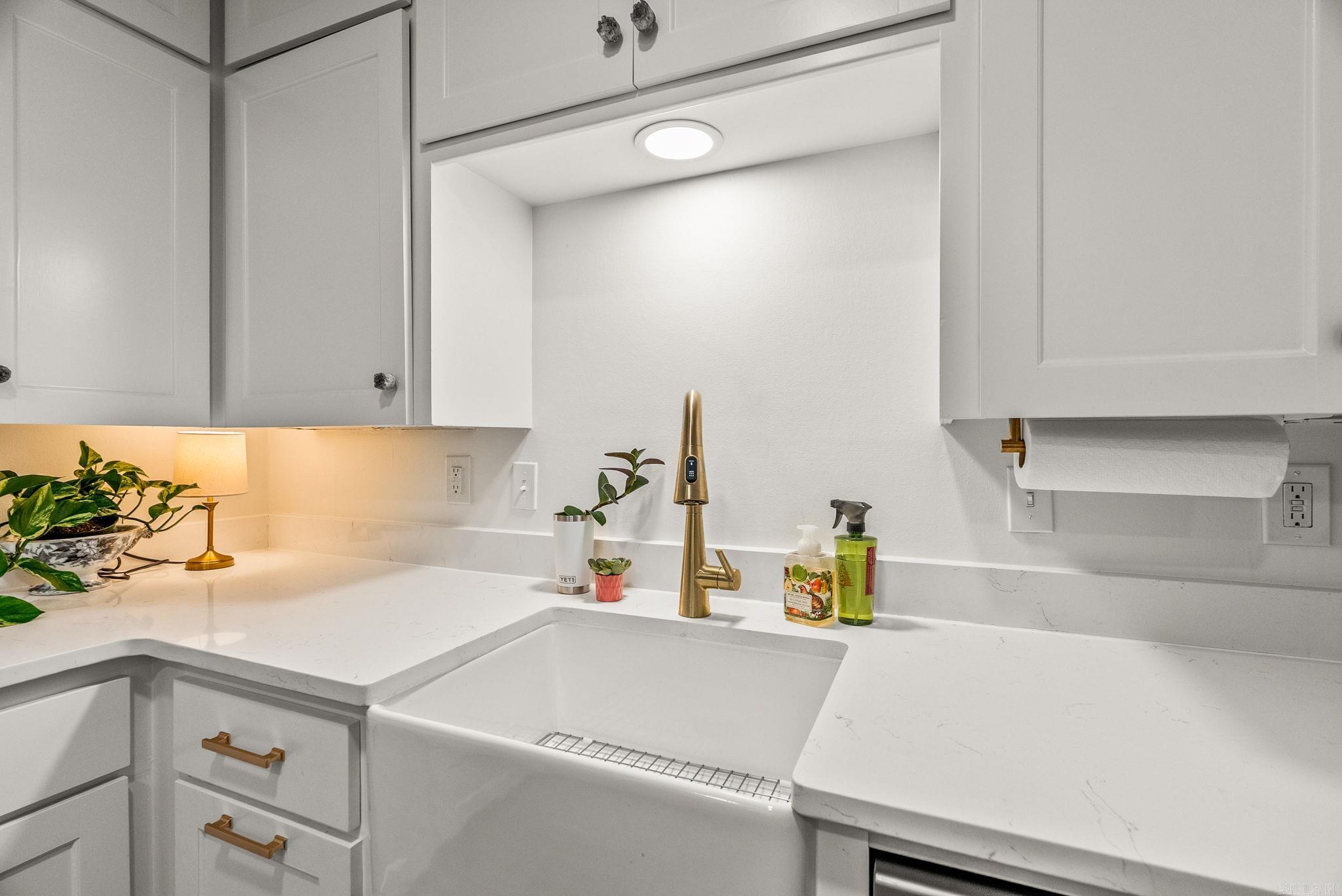 5412 S Grandview  Little Rock, AR