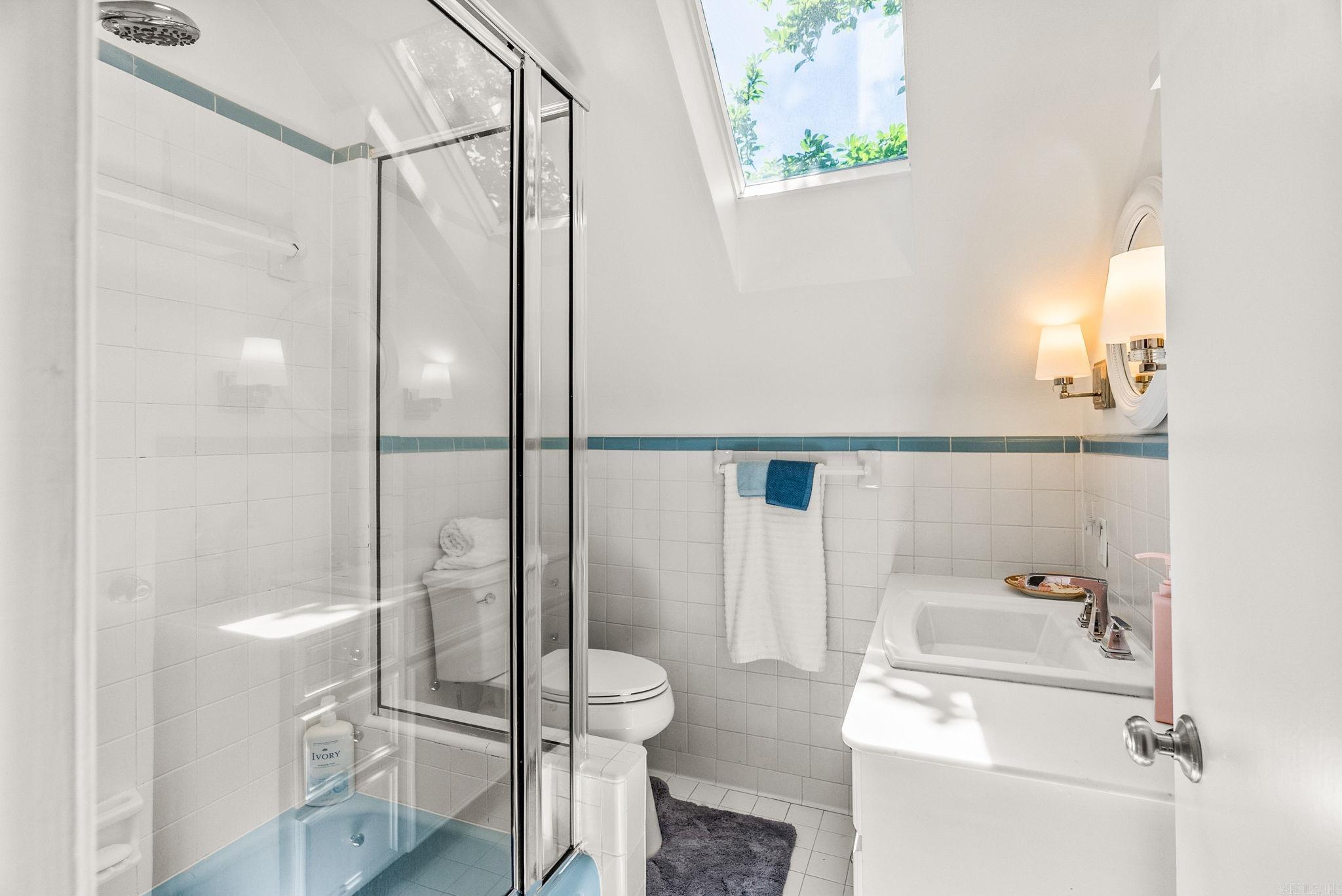 5412 S Grandview  Little Rock, AR