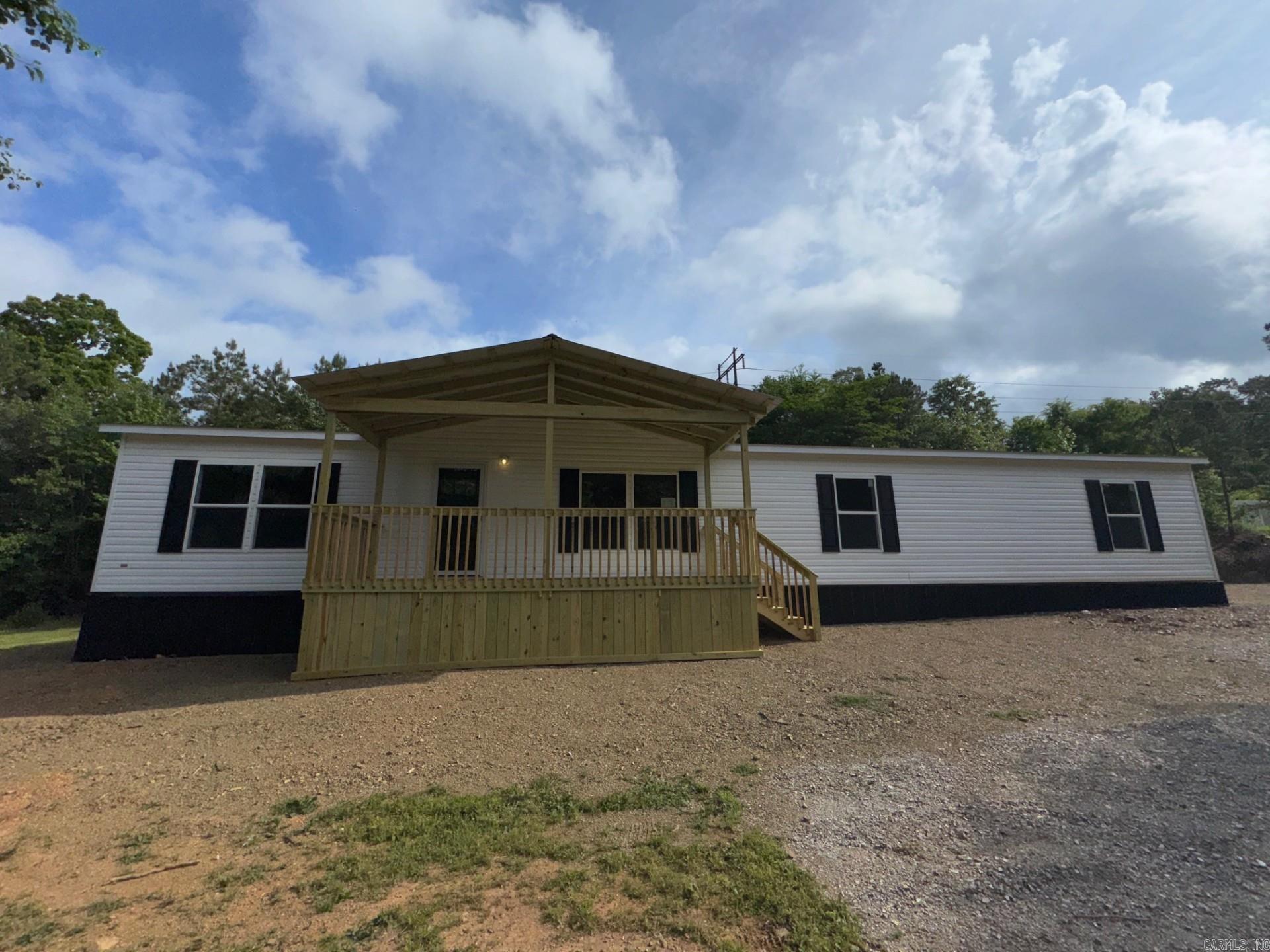 137 Parkshores circle  Hot Springs, AR