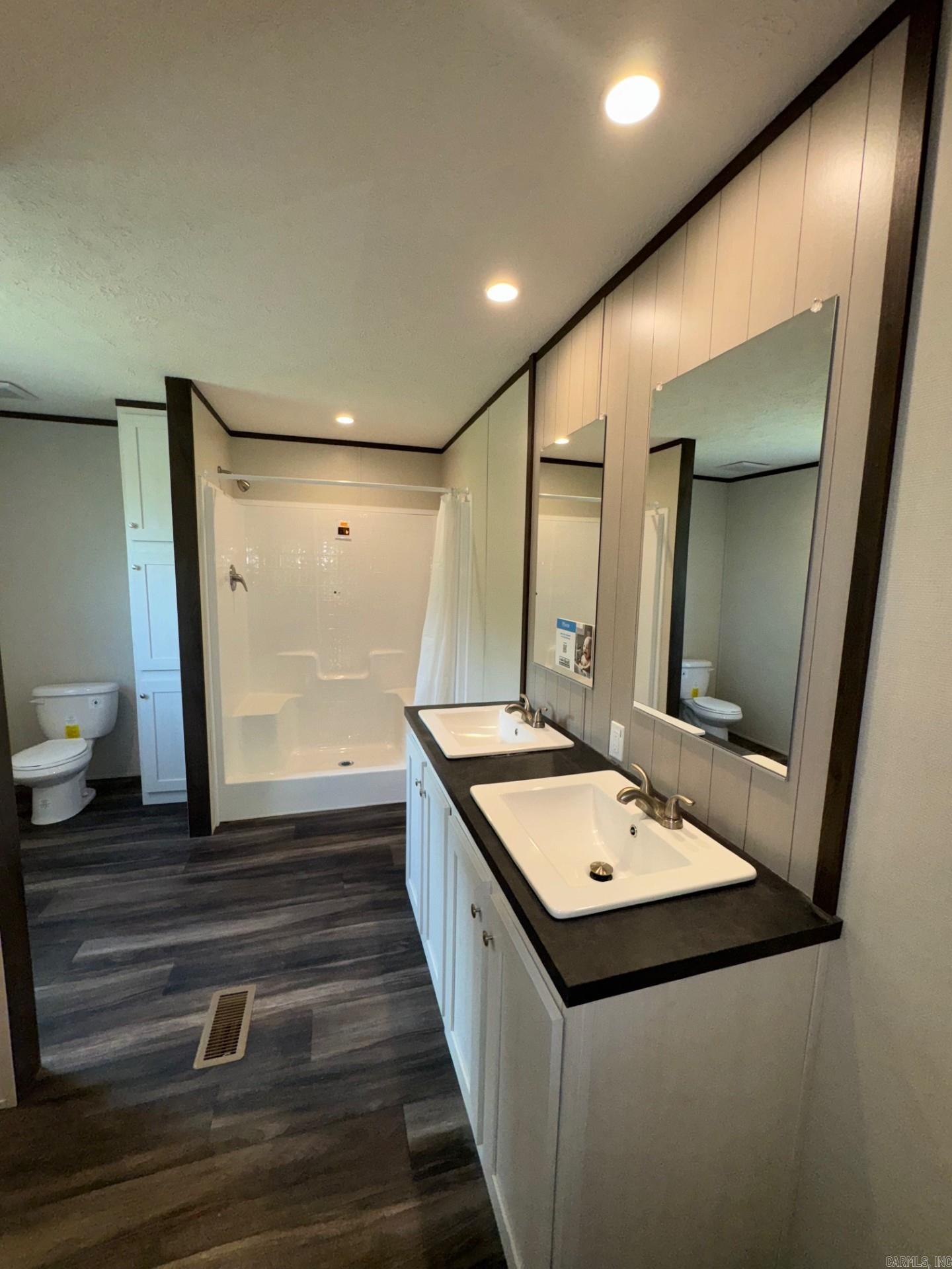 137 Parkshores circle  Hot Springs, AR