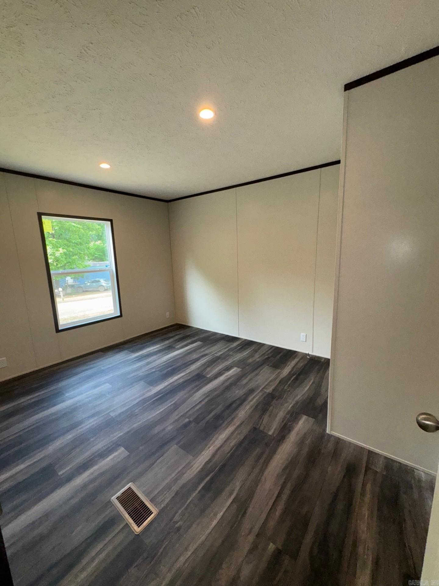 137 Parkshores circle  Hot Springs, AR