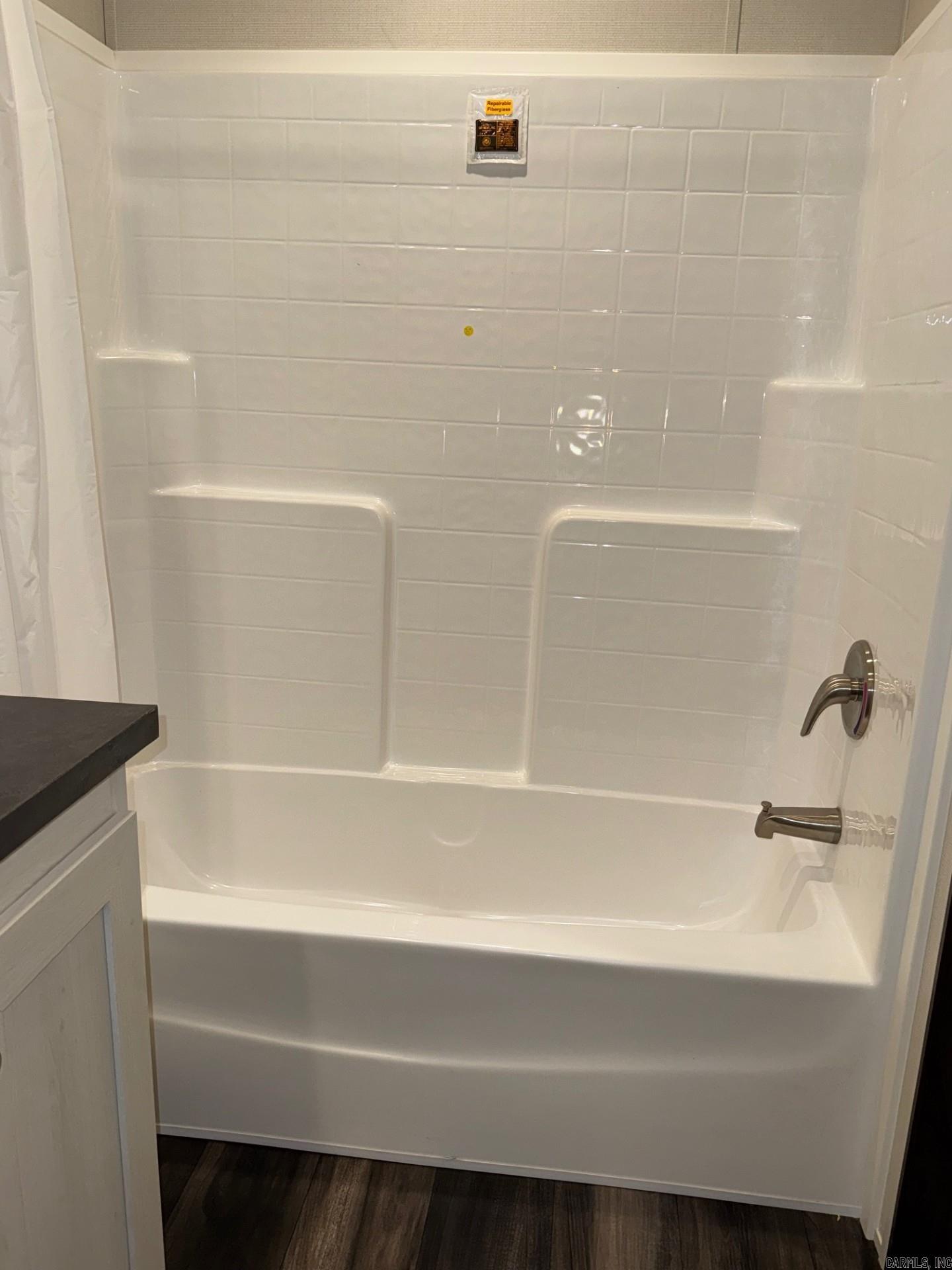 137 Parkshores circle  Hot Springs, AR