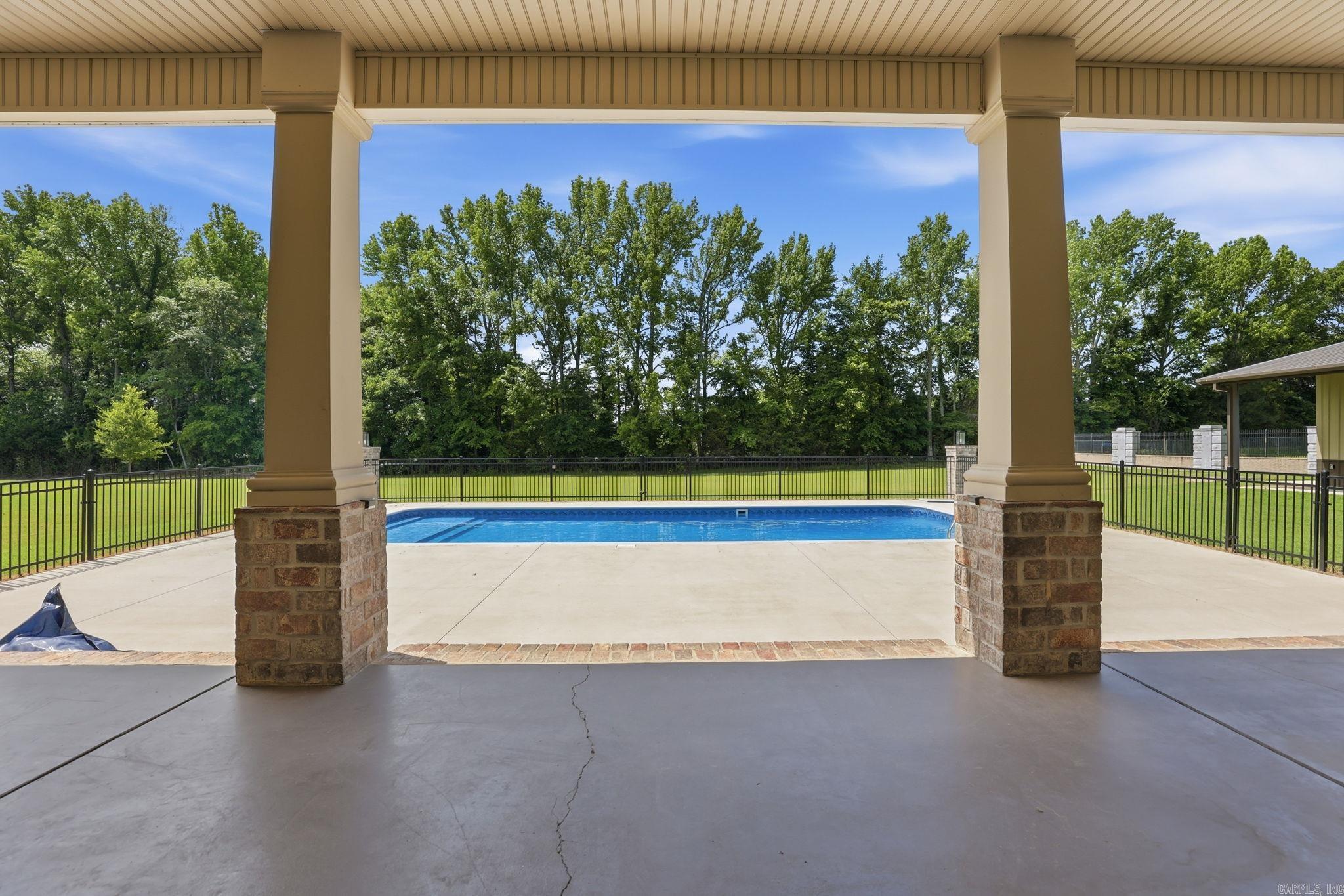 106 West End  Beebe, AR