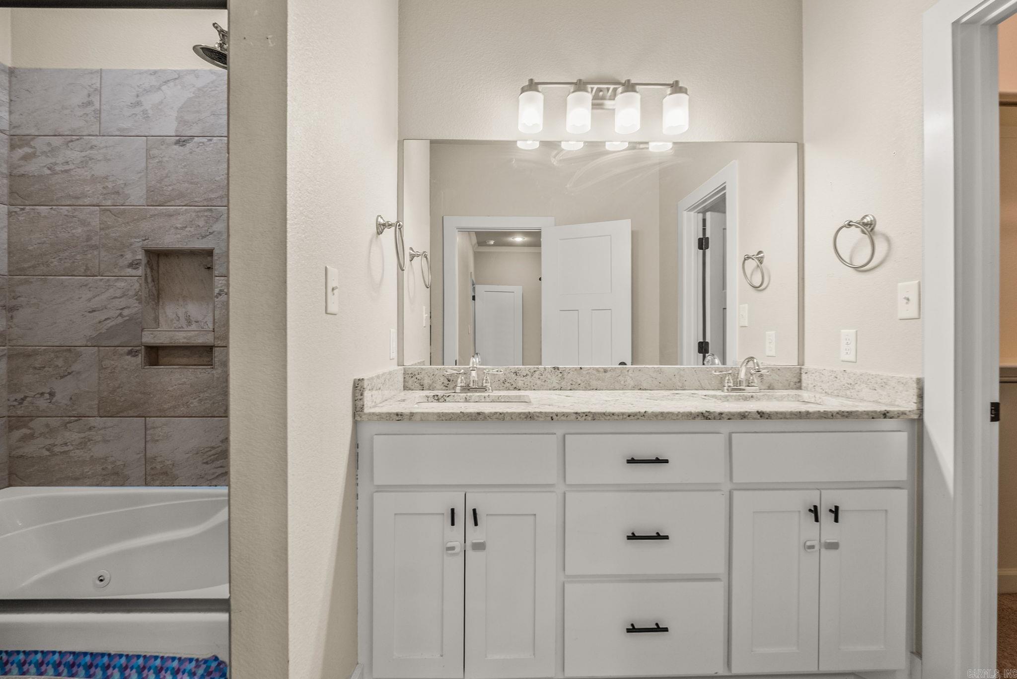 16 Cobalt  Greenbrier, AR