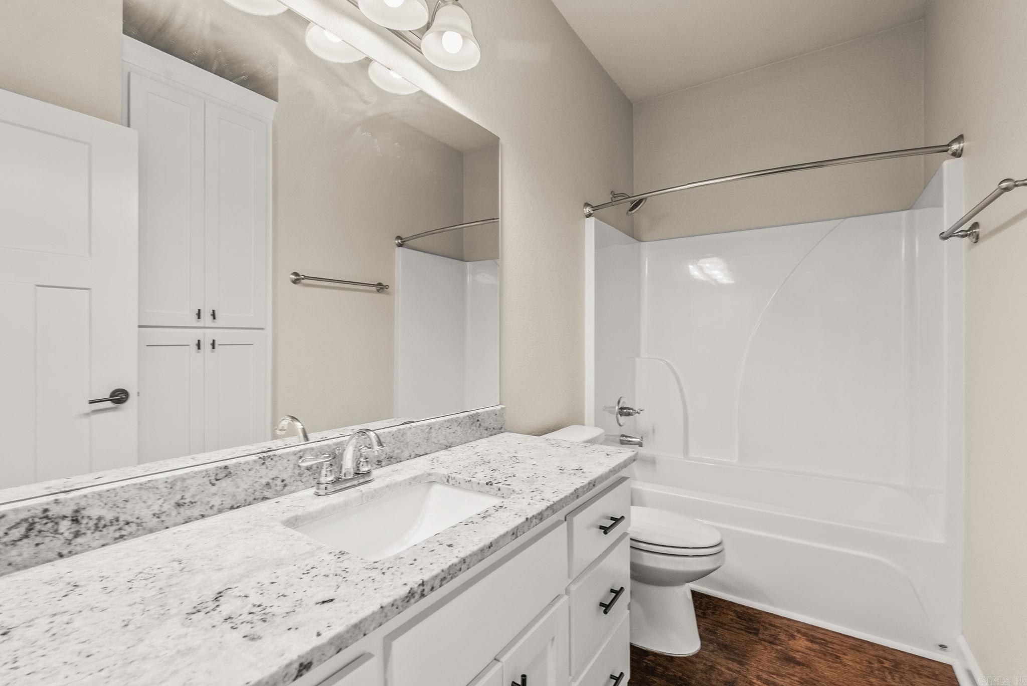 16 Cobalt  Greenbrier, AR