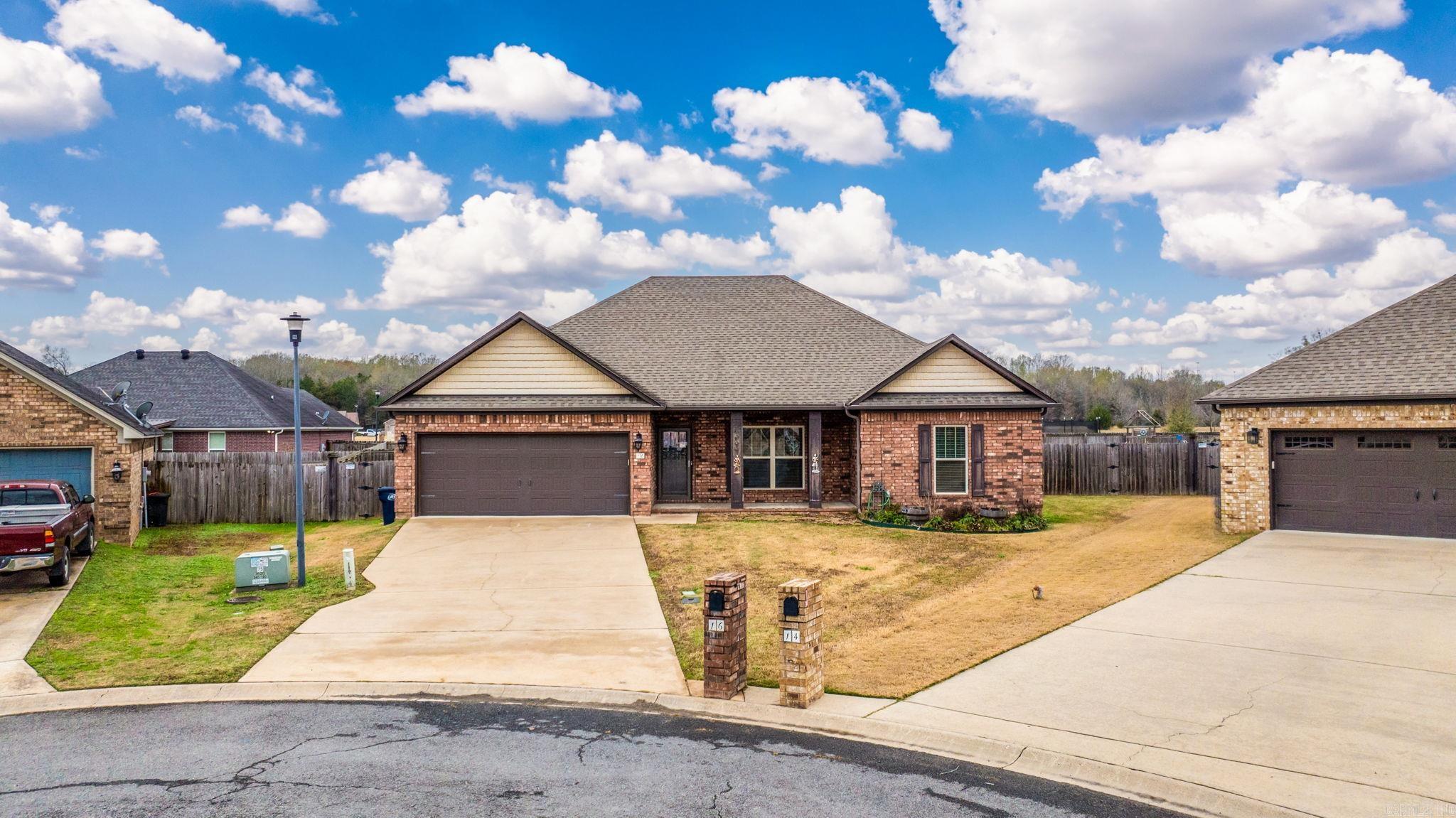 16 Cobalt  Greenbrier, AR