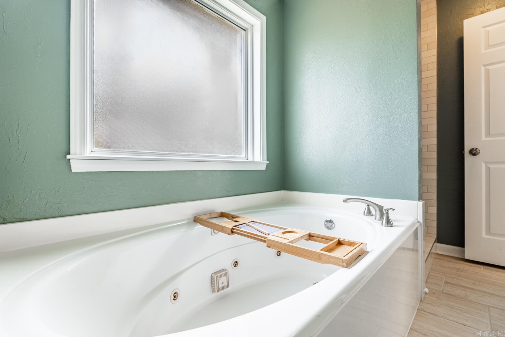 49 Emerald  Maumelle, AR