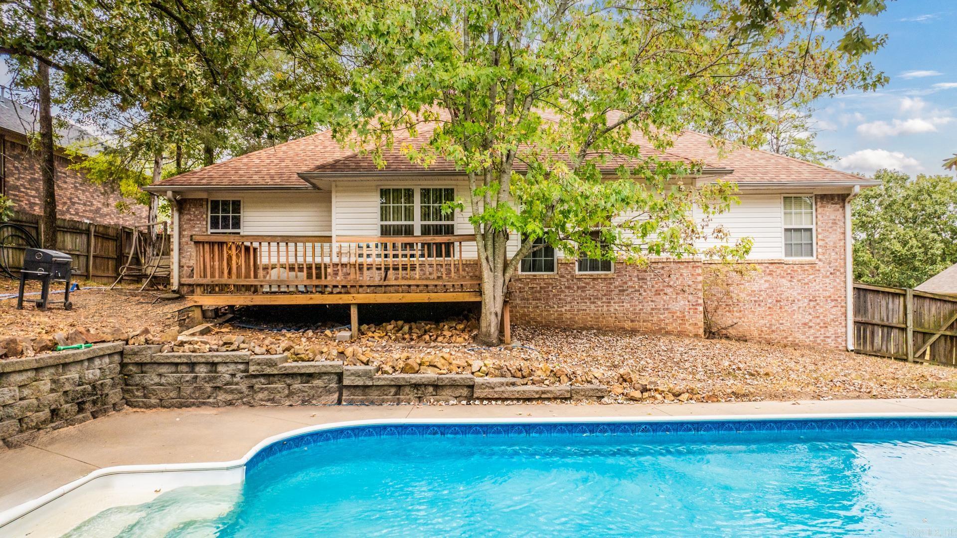 1665 Highpoint  Conway, AR