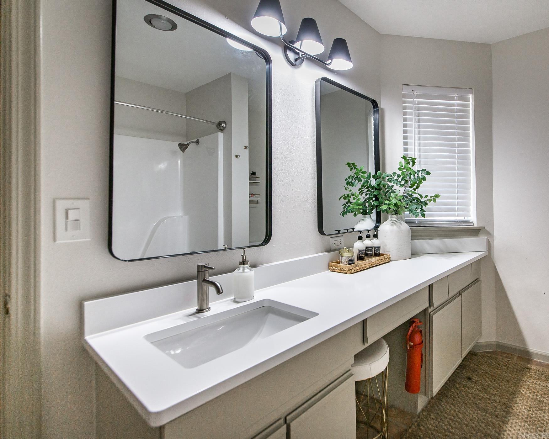 3101 Summerhill Place  Fairfield Bay, AR