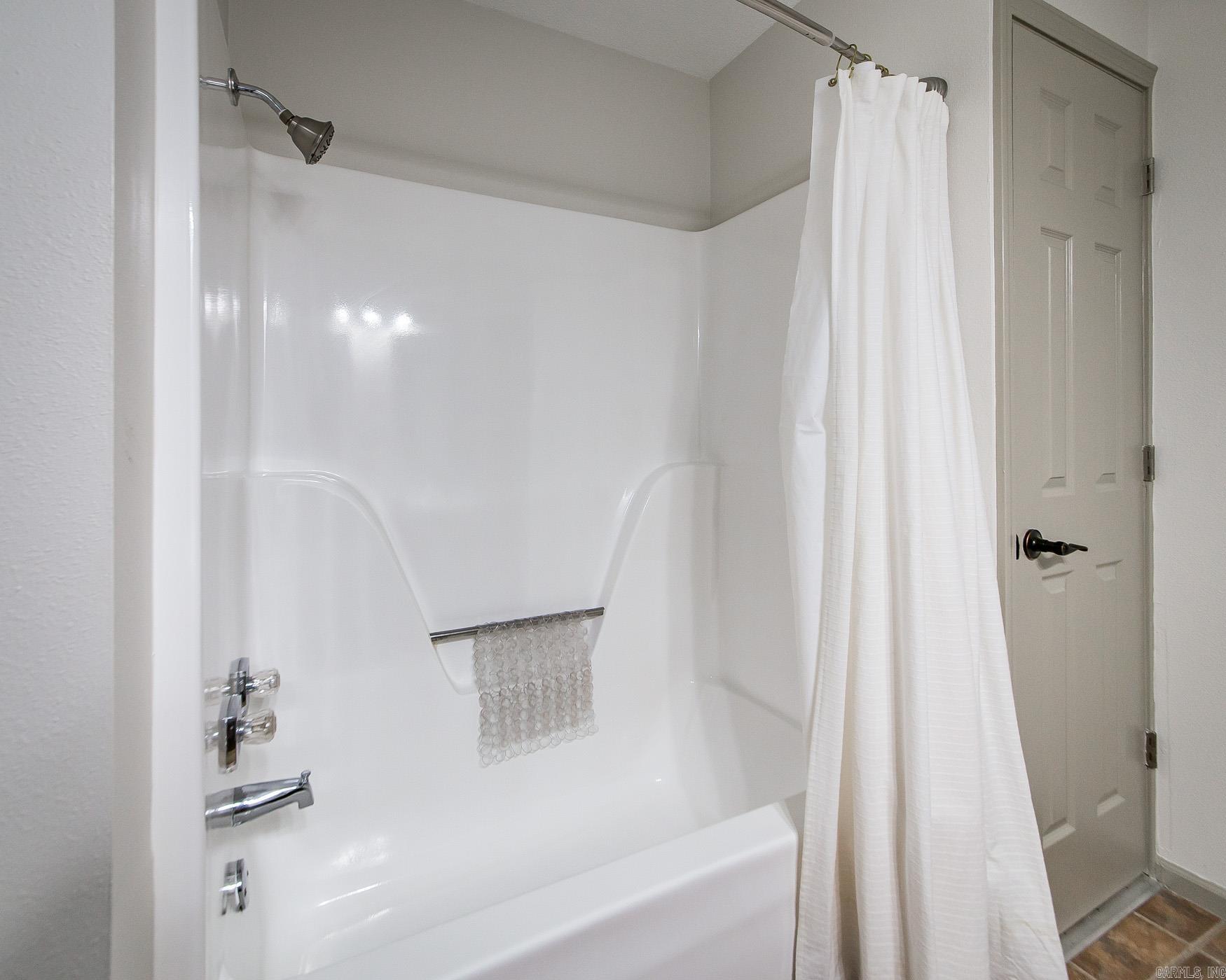 3101 Summerhill Place  Fairfield Bay, AR