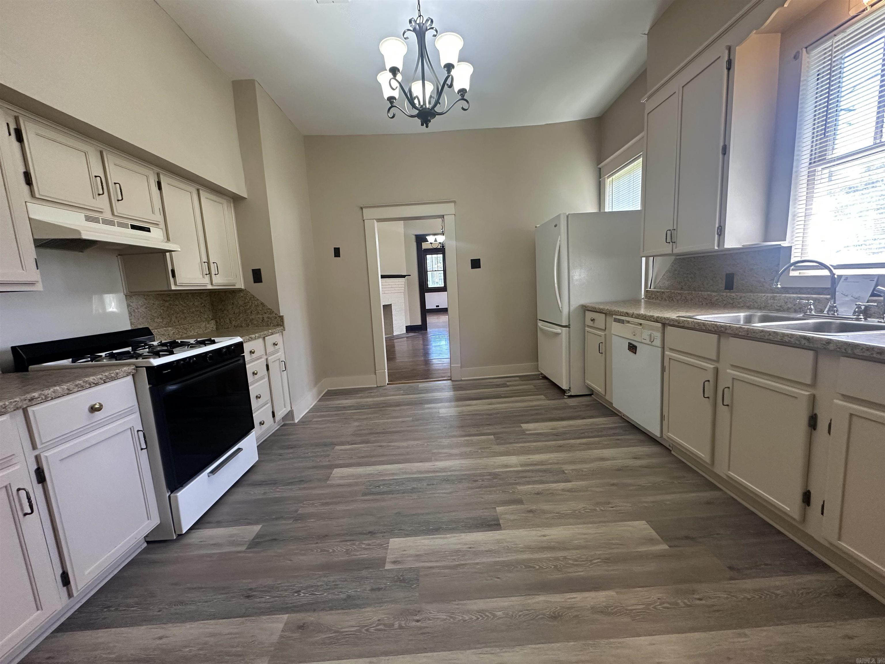 120 Wilson  Lonoke, AR