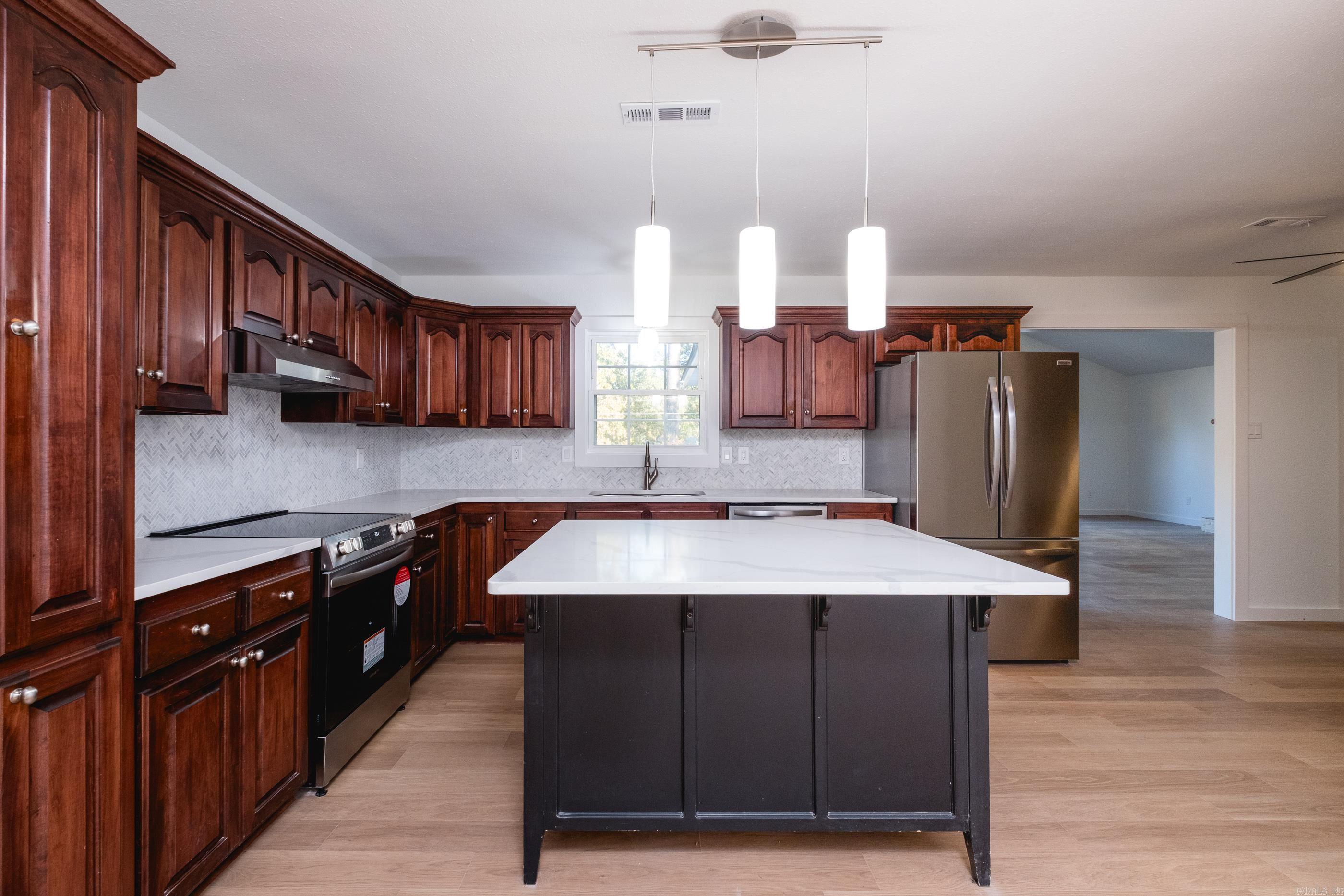 403 Wanda  Benton, AR