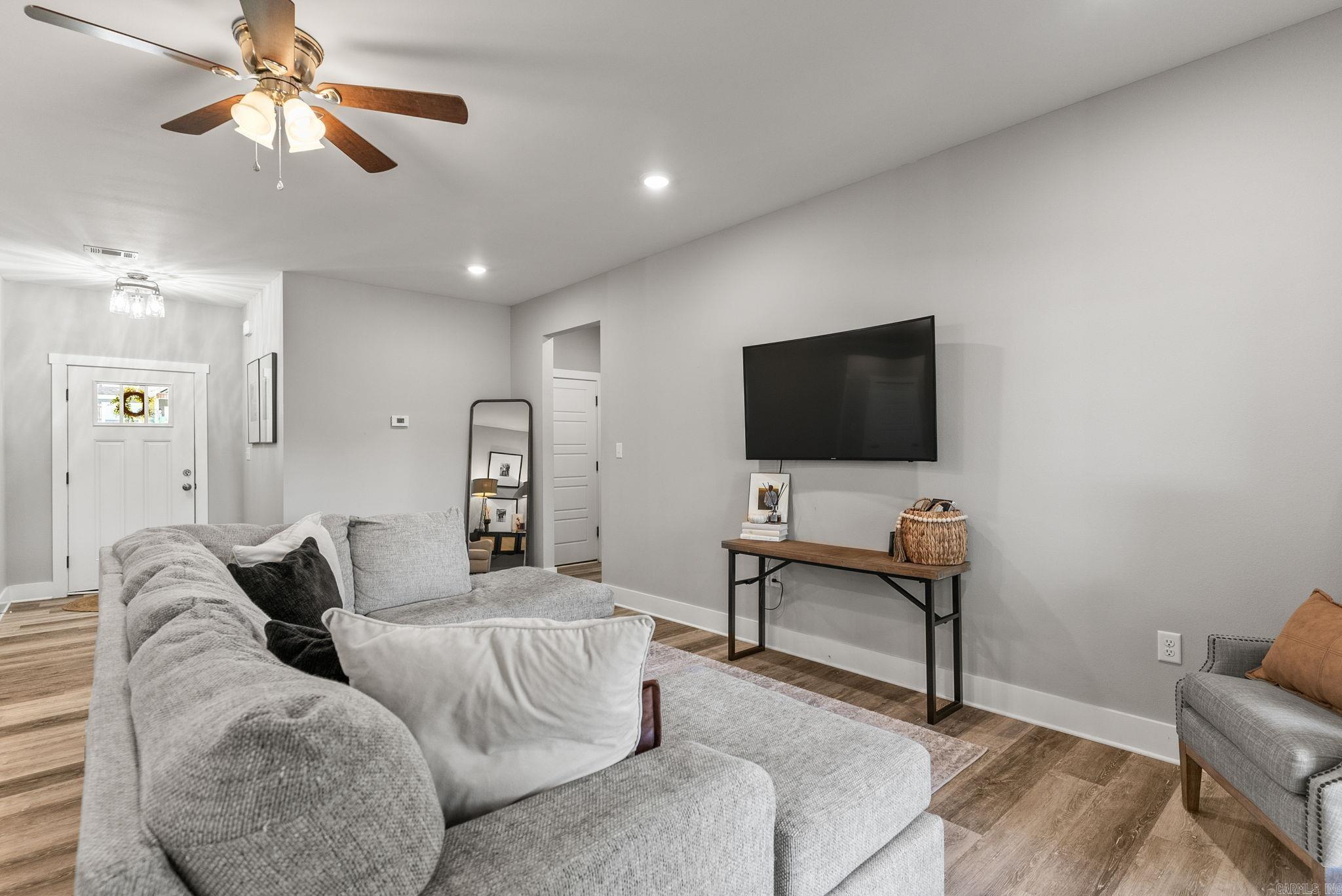 25 Canten  Greenbrier, AR