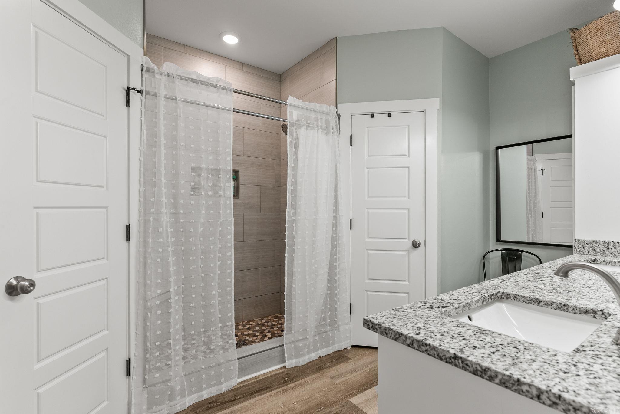 25 Canten  Greenbrier, AR