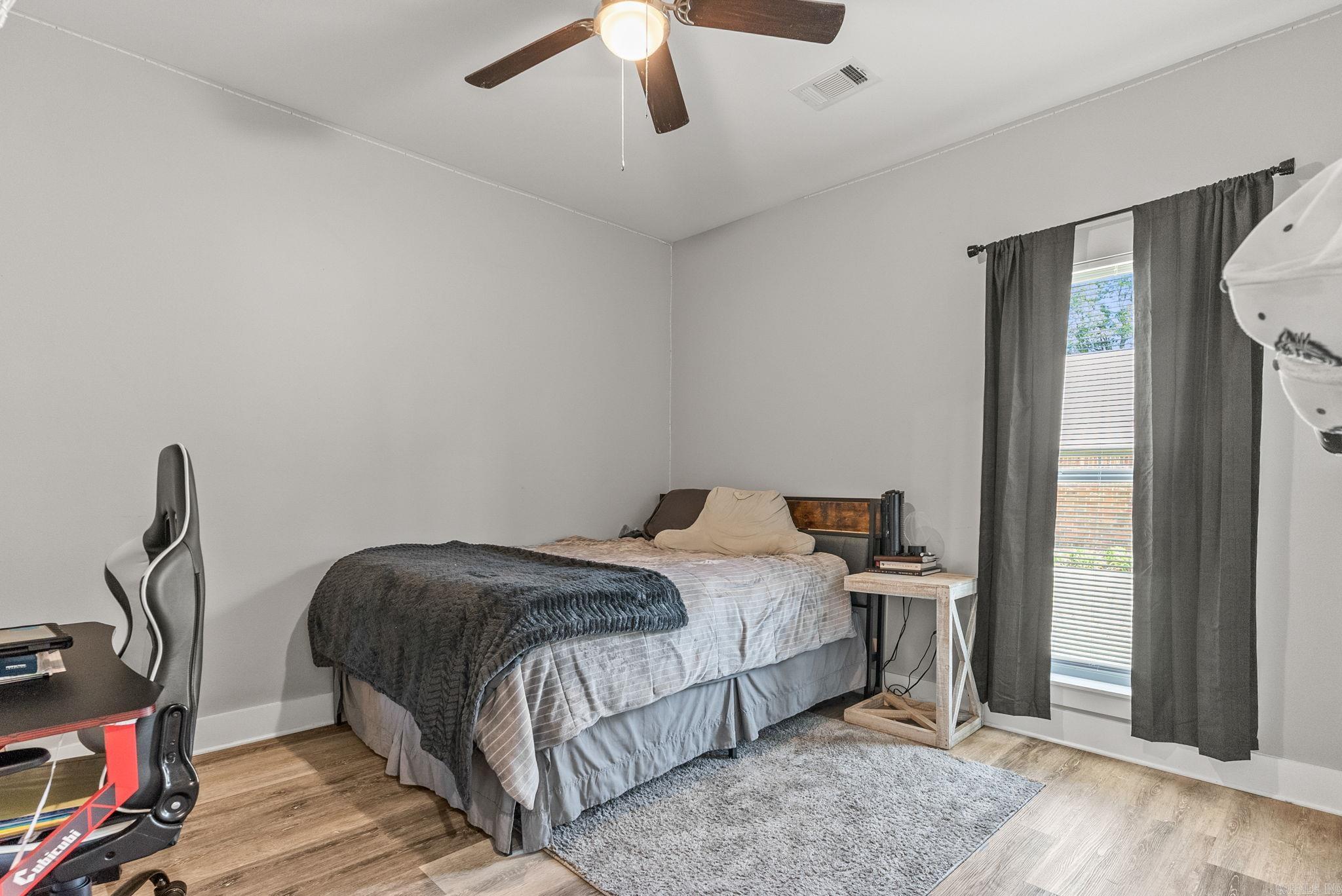 25 Canten  Greenbrier, AR