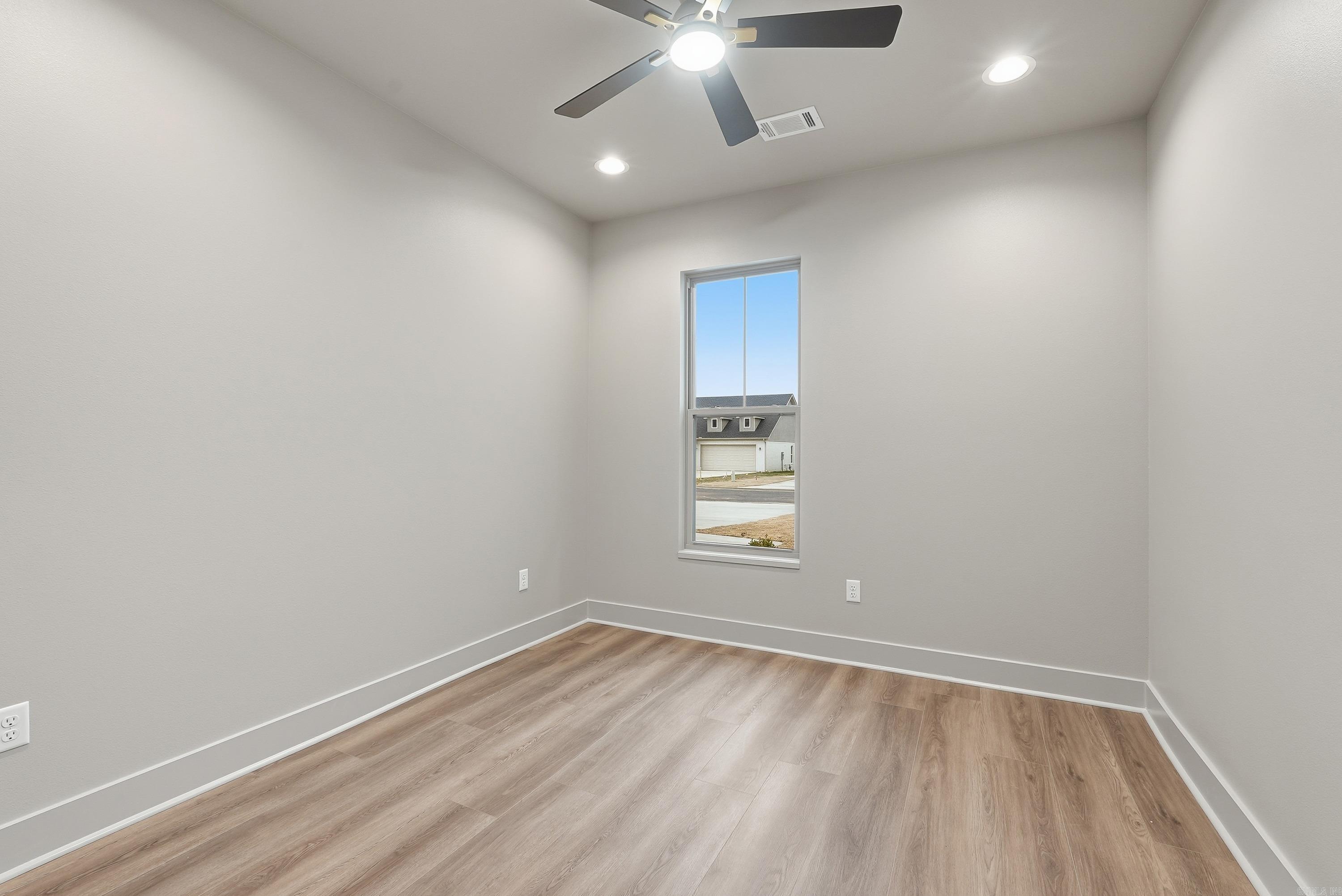 7 Dragonfly Cove Greenbrier, AR 72058