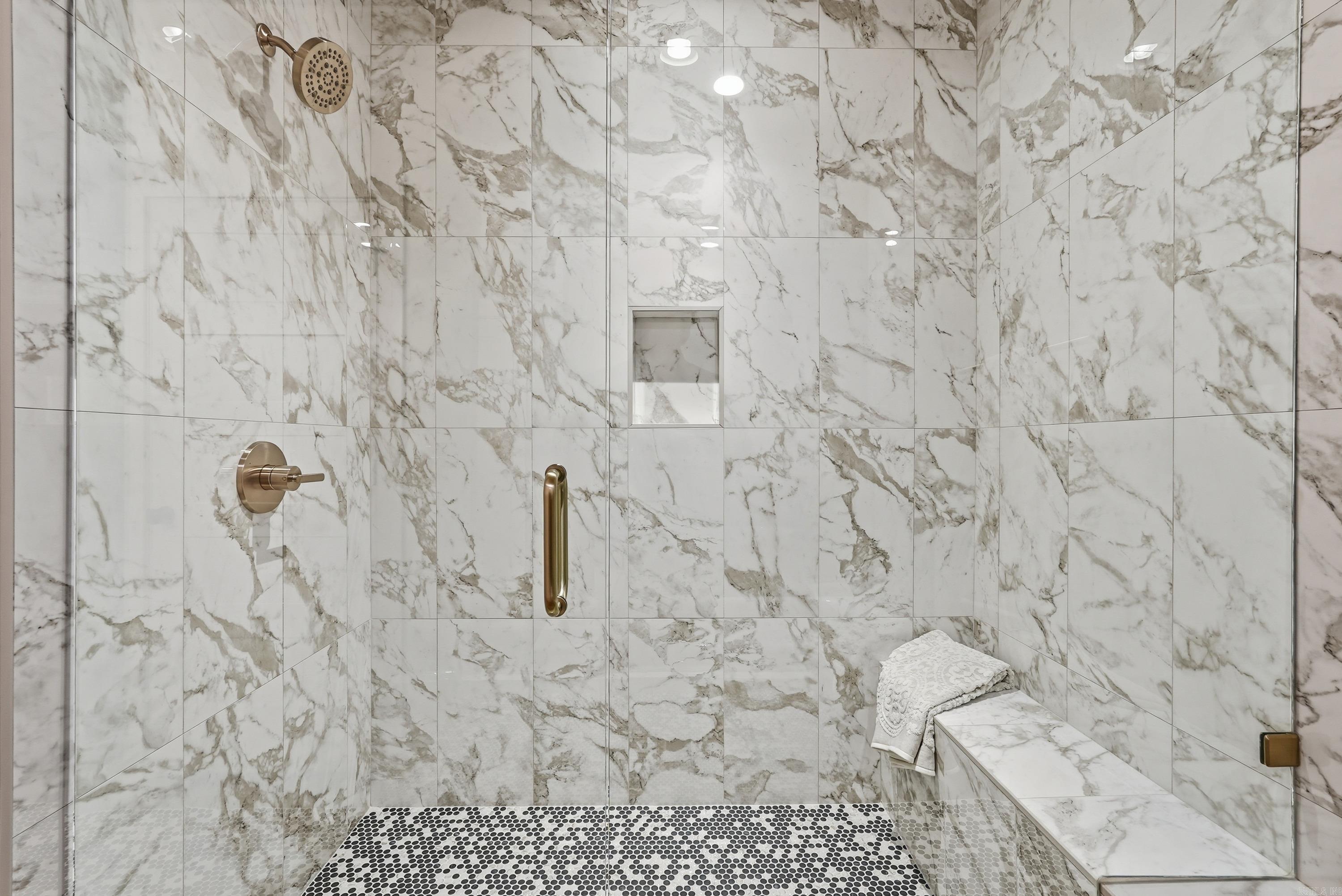 7 Dragonfly Cove Greenbrier, AR 72058