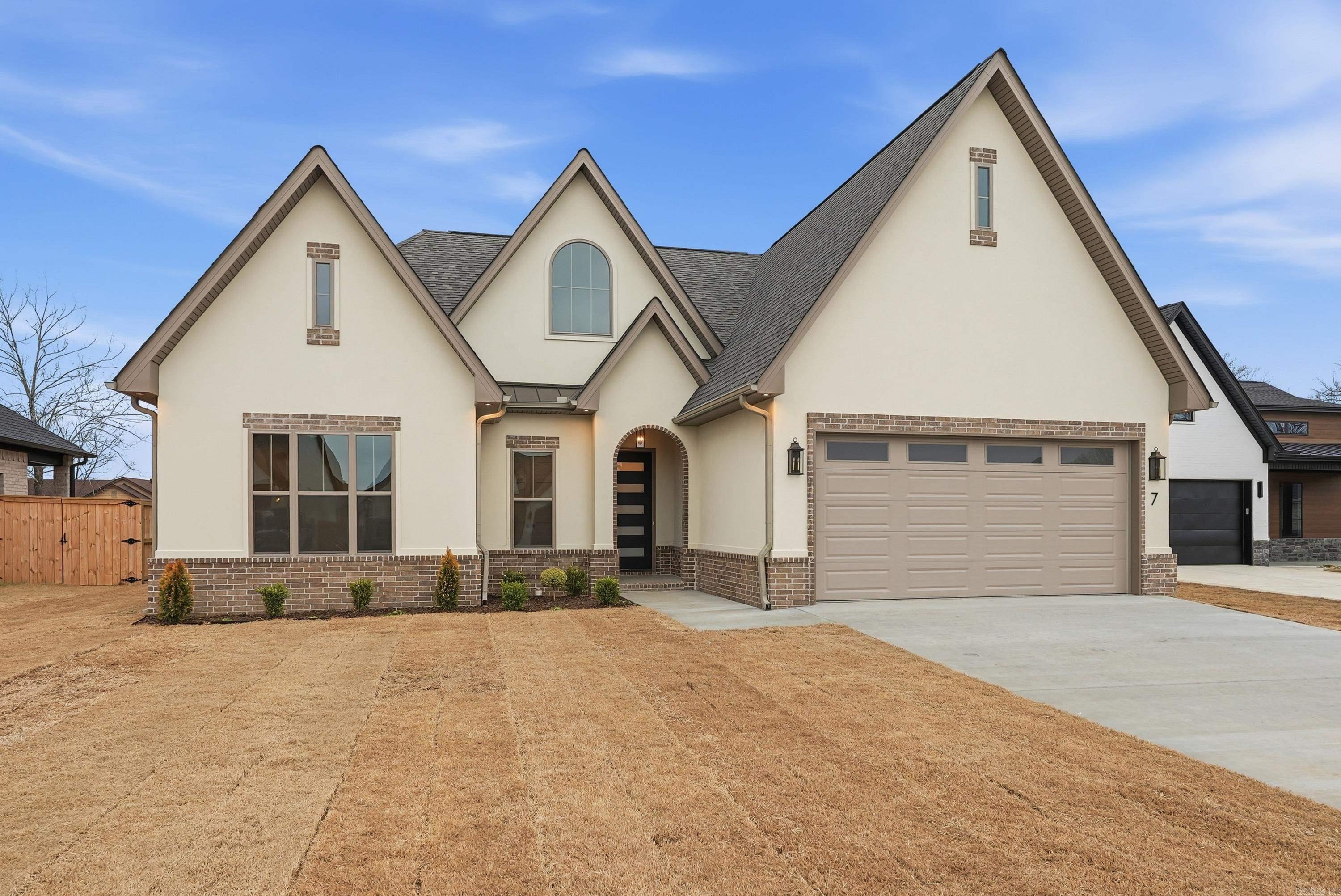 7 Dragonfly Cove Greenbrier, AR 72058