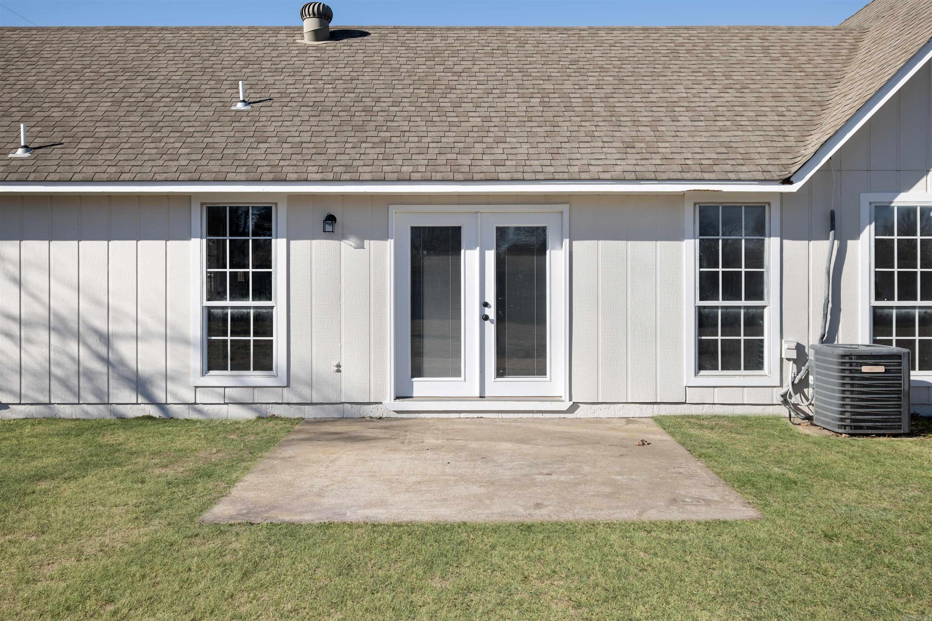 504 Honeysuckle  Trumann, AR