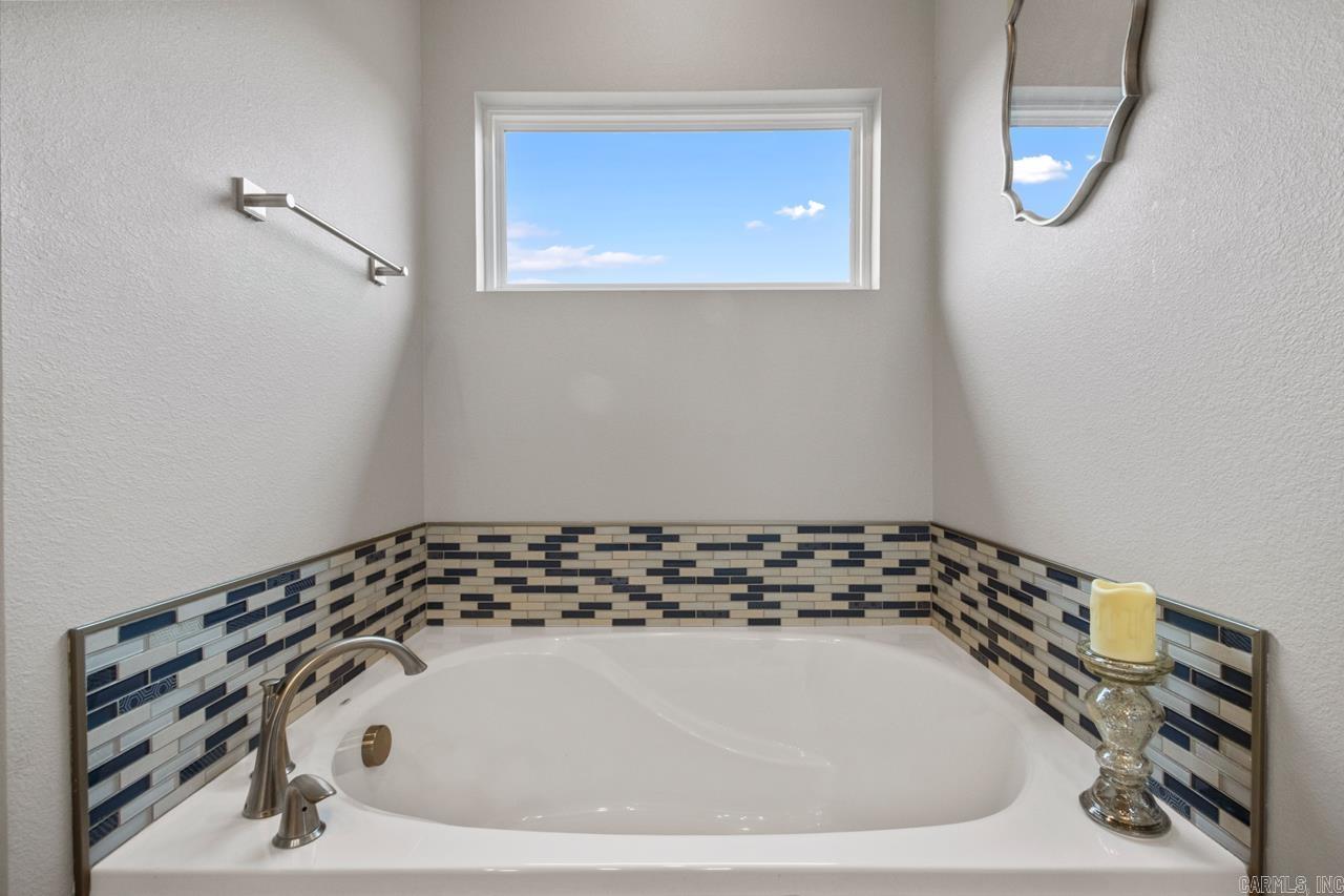 39 Alexandrea  Greenbrier, AR