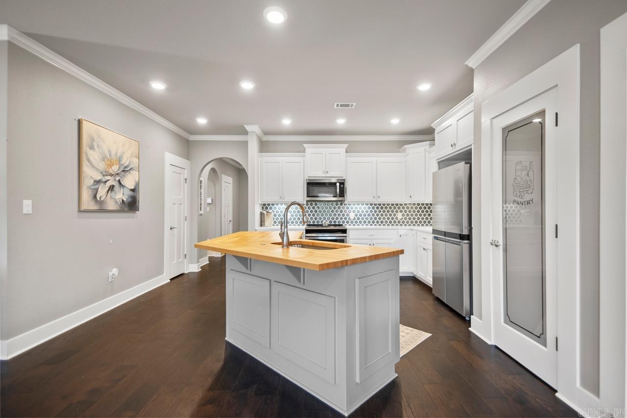 39 Alexandrea  Greenbrier, AR