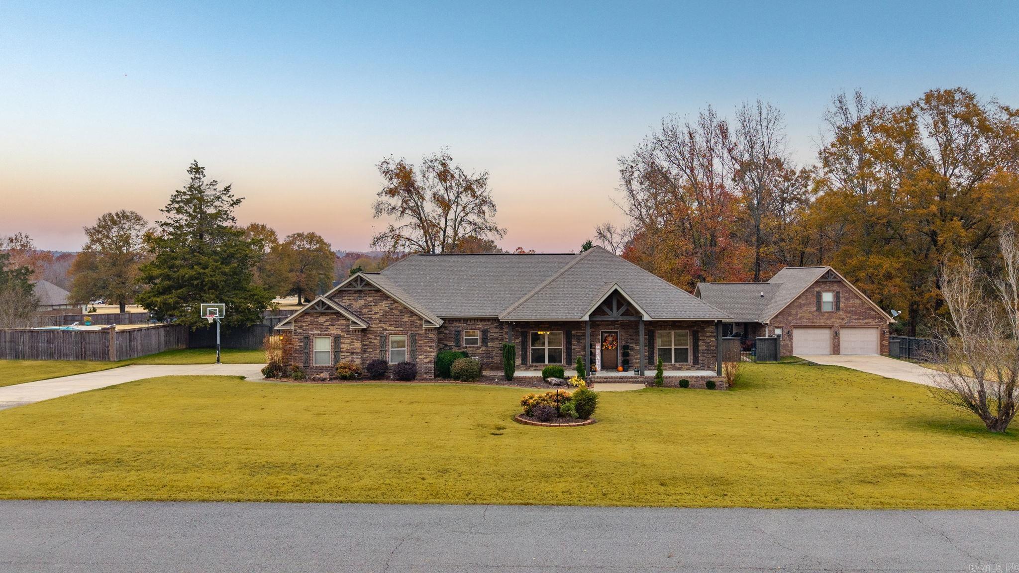 12 Dryer Dr  Greenbrier, AR