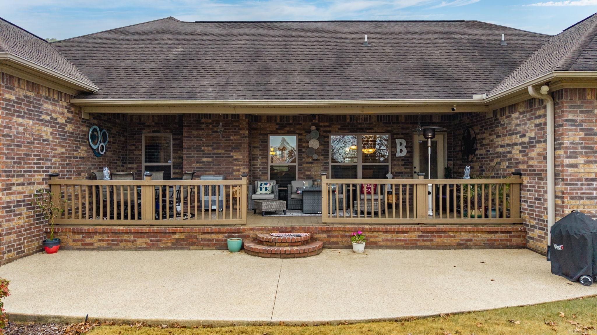 12 Dryer Dr  Greenbrier, AR