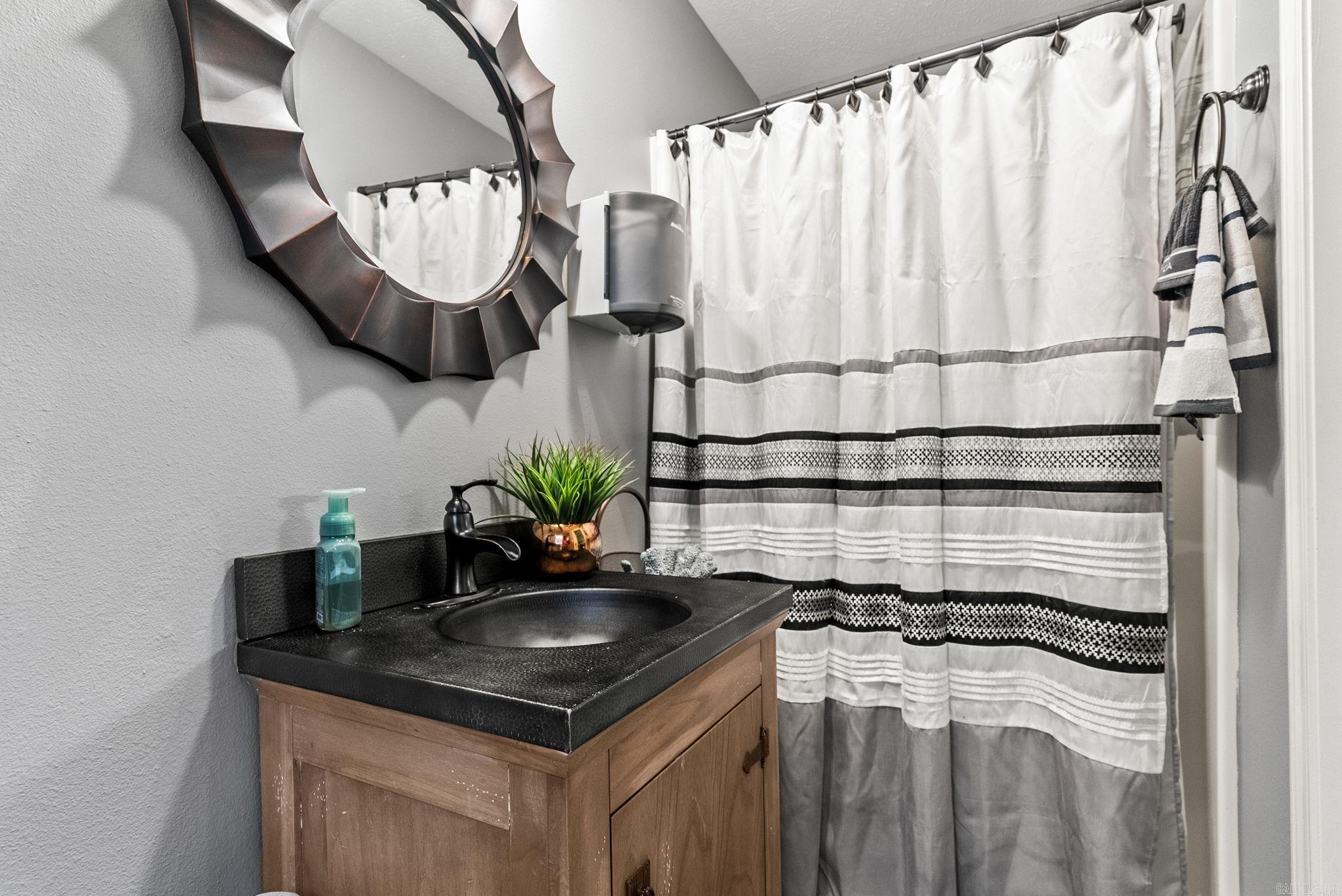 12 Dryer Dr  Greenbrier, AR