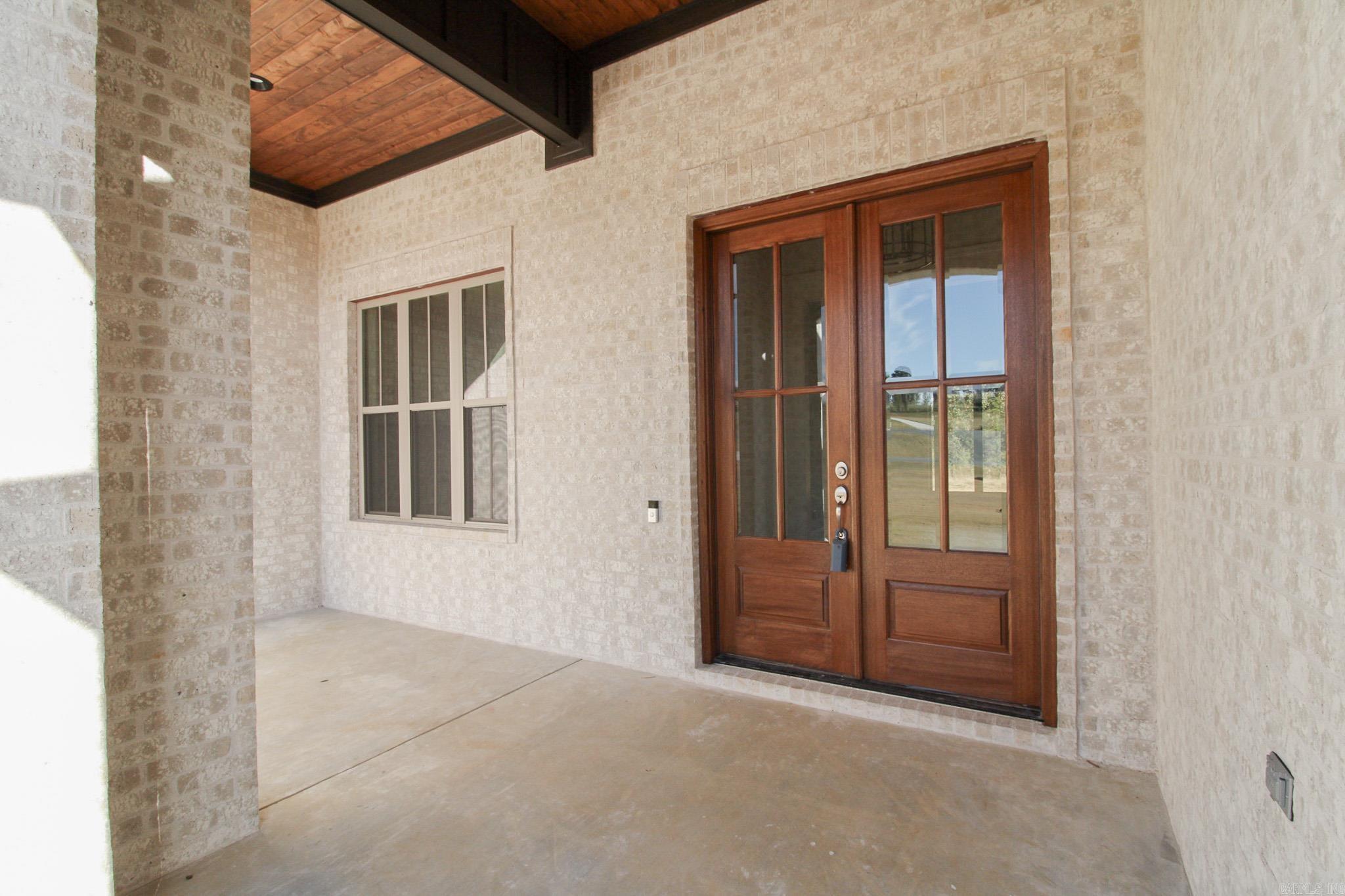 12 Highland  Greenbrier, AR