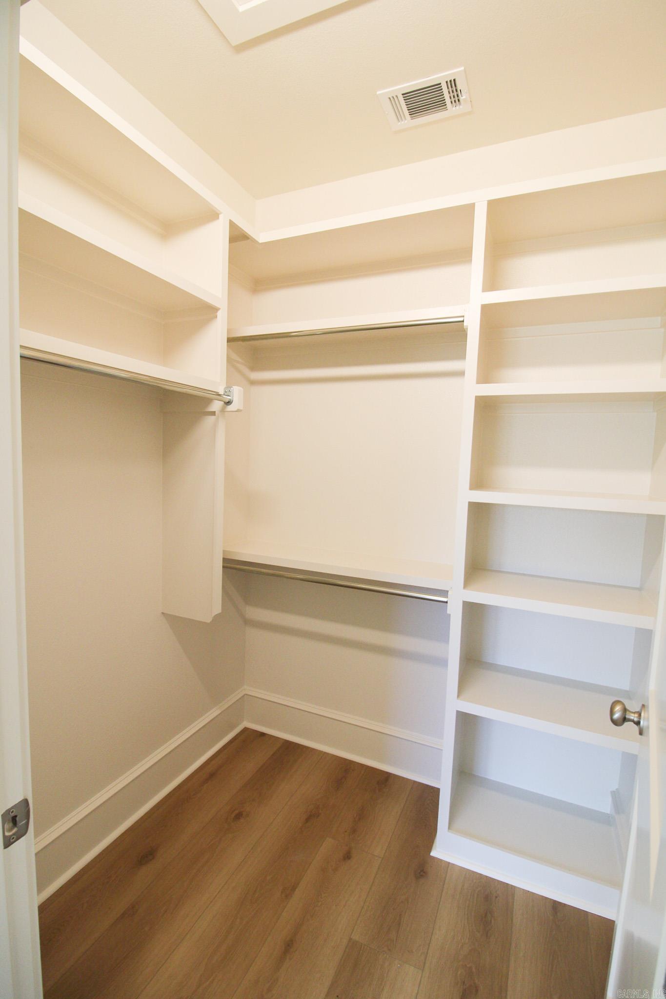 12 Highland  Greenbrier, AR